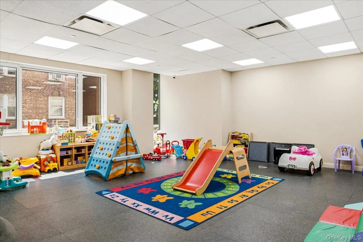 107-24 71st Road, New York, NY, 2 Bedrooms Bedrooms, 6 Rooms Rooms,2 BathroomsBathrooms,Residential,For Rent,71st,0,1021314 107-24 71st Road, New York, NY, 2 Bedrooms Bedrooms, 6 Rooms Rooms,2 BathroomsBathrooms,Residential,For Rent,71st,0,1021314