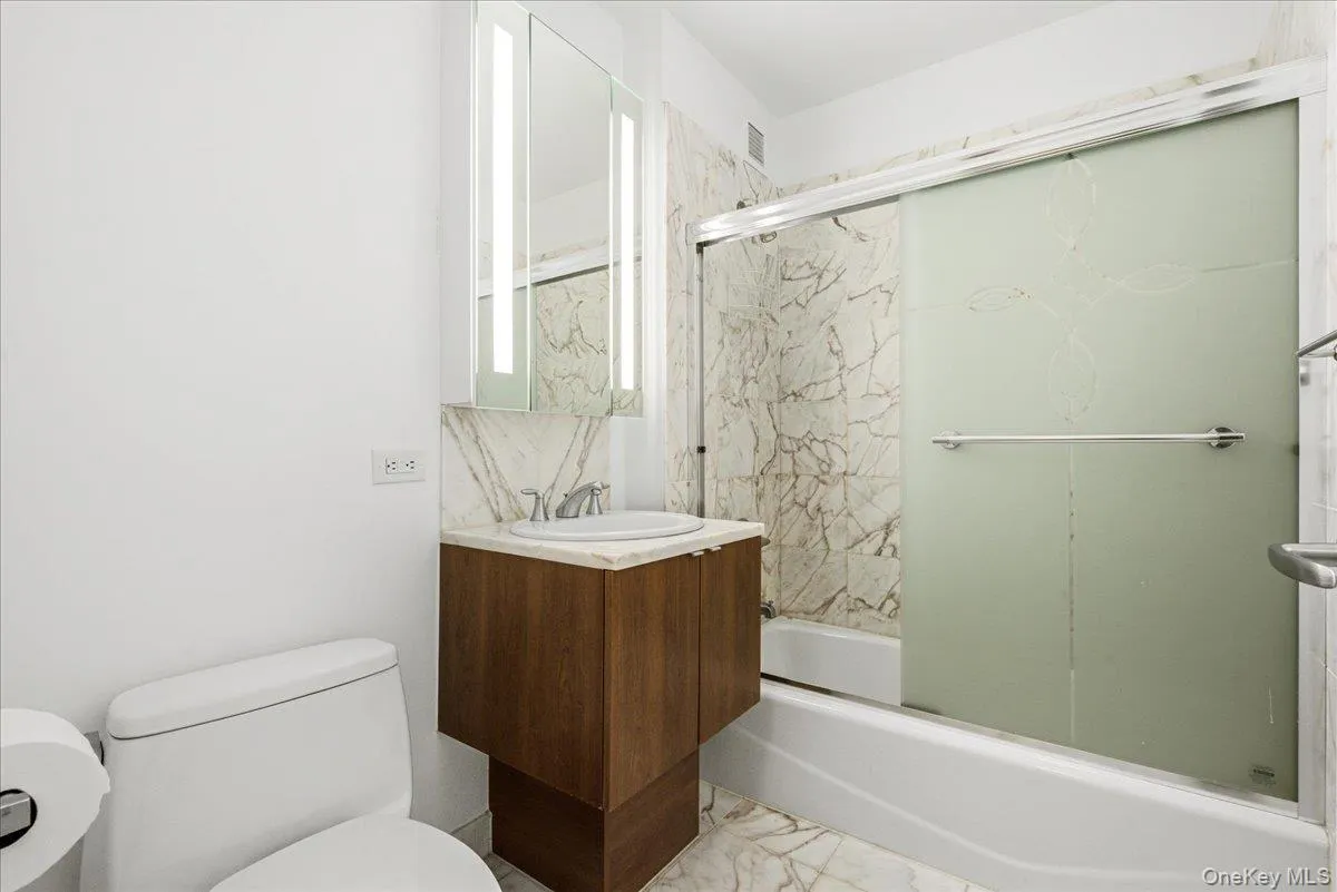 107-24 71st Road, New York, NY, 2 Bedrooms Bedrooms, 6 Rooms Rooms,2 BathroomsBathrooms,Residential,For Rent,71st,0,1021314 107-24 71st Road, New York, NY, 2 Bedrooms Bedrooms, 6 Rooms Rooms,2 BathroomsBathrooms,Residential,For Rent,71st,0,1021314