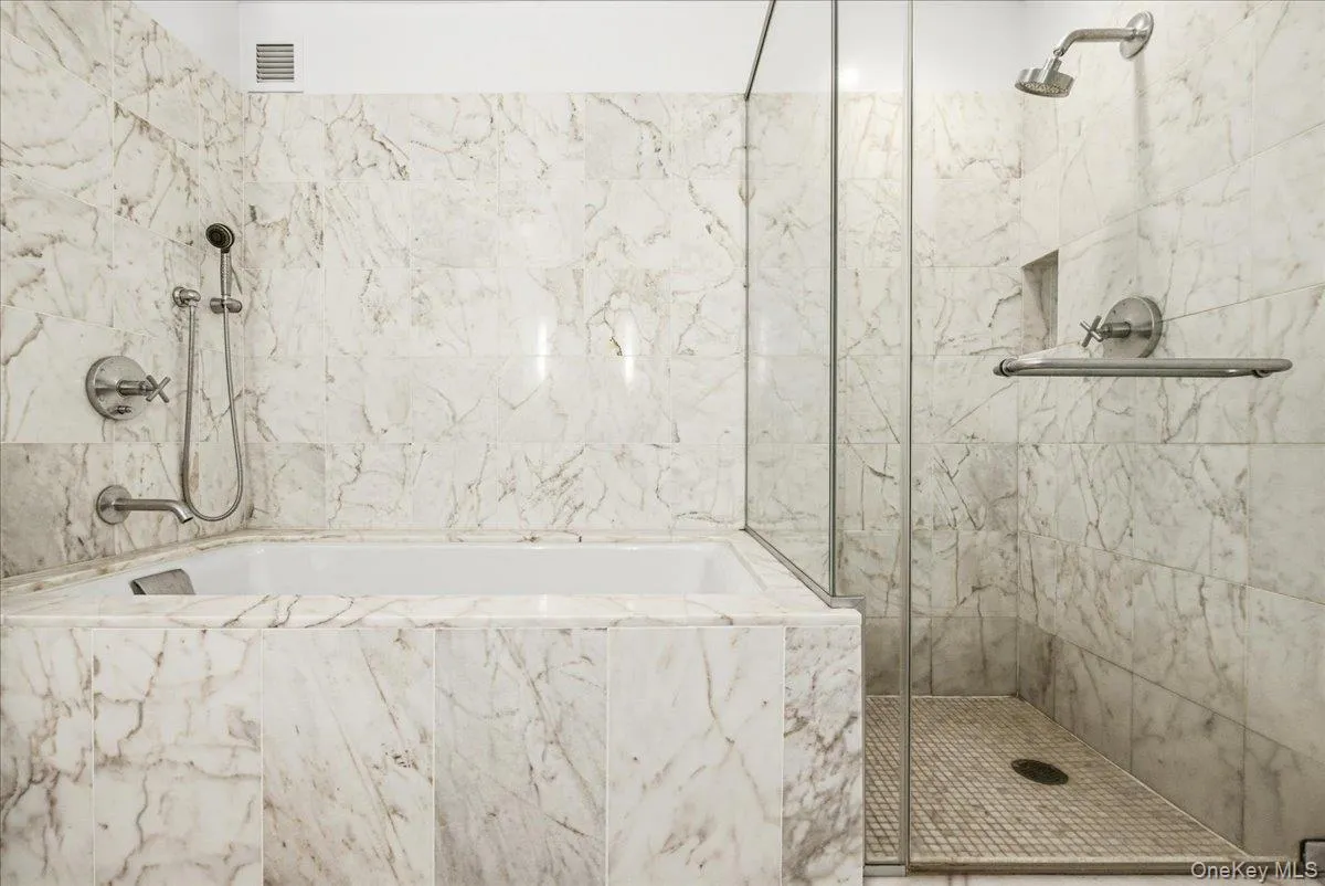 107-24 71st Road, New York, NY, 2 Bedrooms Bedrooms, 6 Rooms Rooms,2 BathroomsBathrooms,Residential,For Rent,71st,0,1021314 107-24 71st Road, New York, NY, 2 Bedrooms Bedrooms, 6 Rooms Rooms,2 BathroomsBathrooms,Residential,For Rent,71st,0,1021314