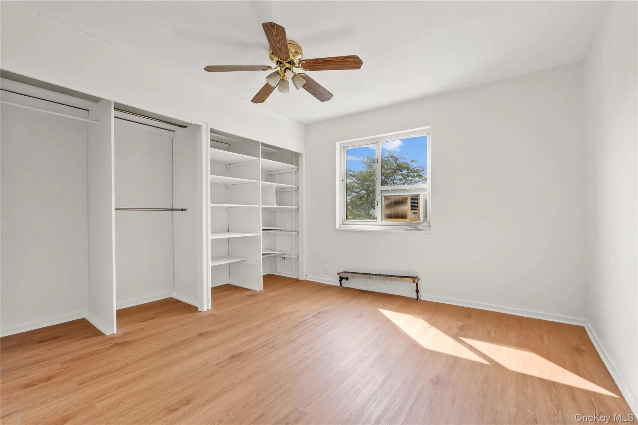 224-01 Hillside Avenue, New York, NY, 2 Bedrooms Bedrooms, 4 Rooms Rooms,1 BathroomBathrooms,Residential,For Rent,Hillside,0,1021315 224-01 Hillside Avenue, New York, NY, 2 Bedrooms Bedrooms, 4 Rooms Rooms,1 BathroomBathrooms,Residential,For Rent,Hillside,0,1021315