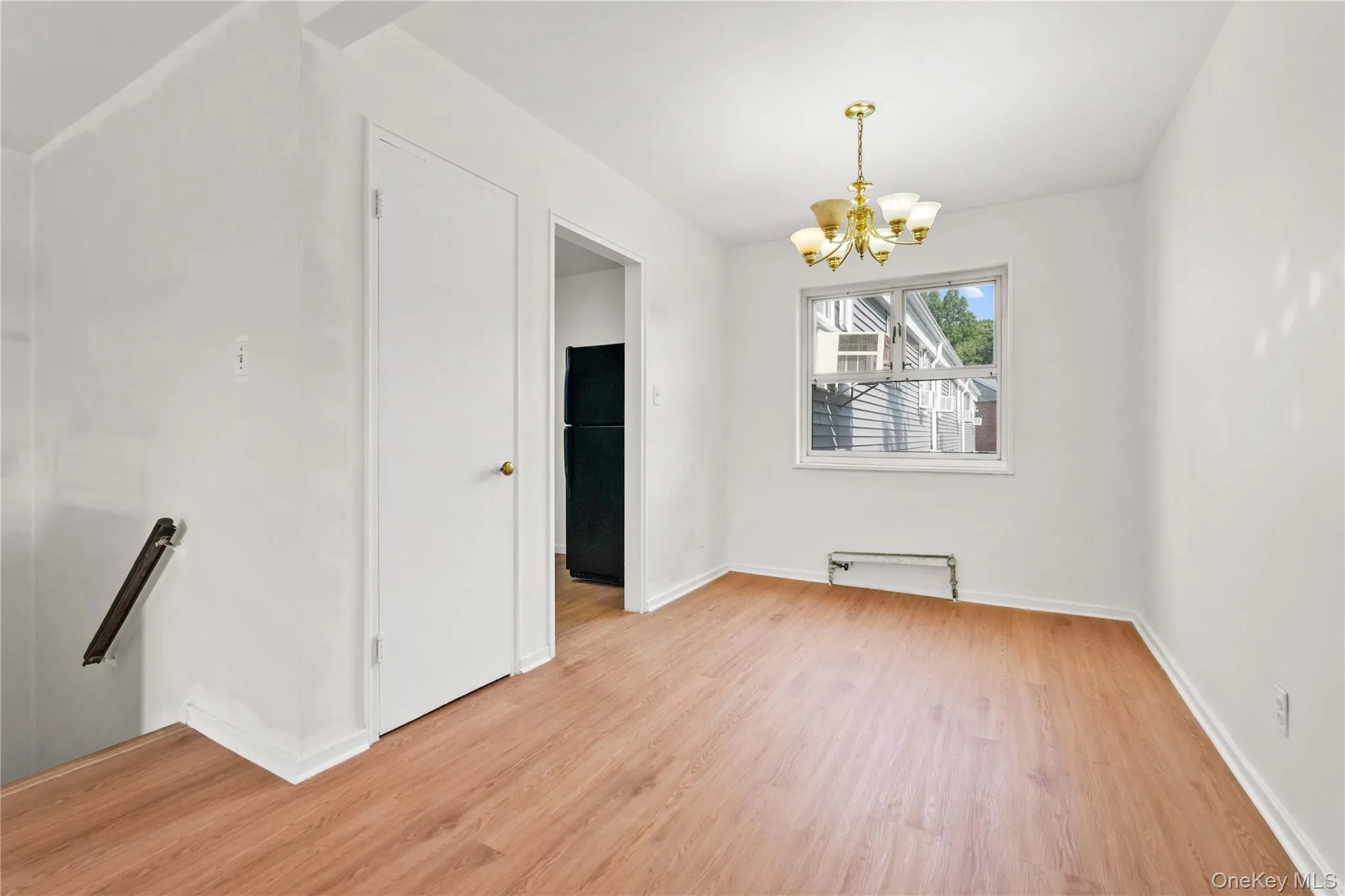 224-01 Hillside Avenue, New York, NY, 2 Bedrooms Bedrooms, 4 Rooms Rooms,1 BathroomBathrooms,Residential,For Rent,Hillside,0,1021315 224-01 Hillside Avenue, New York, NY, 2 Bedrooms Bedrooms, 4 Rooms Rooms,1 BathroomBathrooms,Residential,For Rent,Hillside,0,1021315