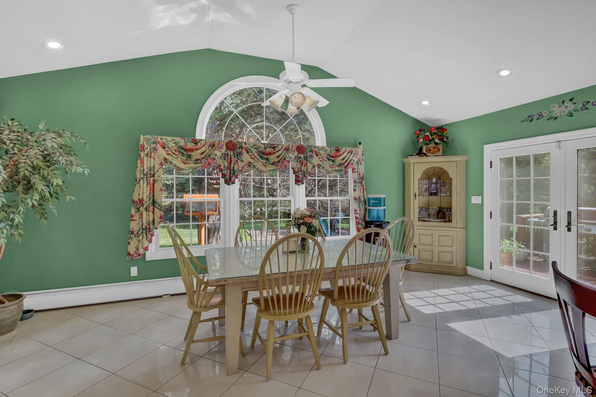 15 Stillwater Road, Smithtown, NY, 6 Bedrooms Bedrooms, 11 Rooms Rooms,4 BathroomsBathrooms,Residential,For Rent,Stillwater,0,1021330 15 Stillwater Road, Smithtown, NY, 6 Bedrooms Bedrooms, 11 Rooms Rooms,4 BathroomsBathrooms,Residential,For Rent,Stillwater,0,1021330