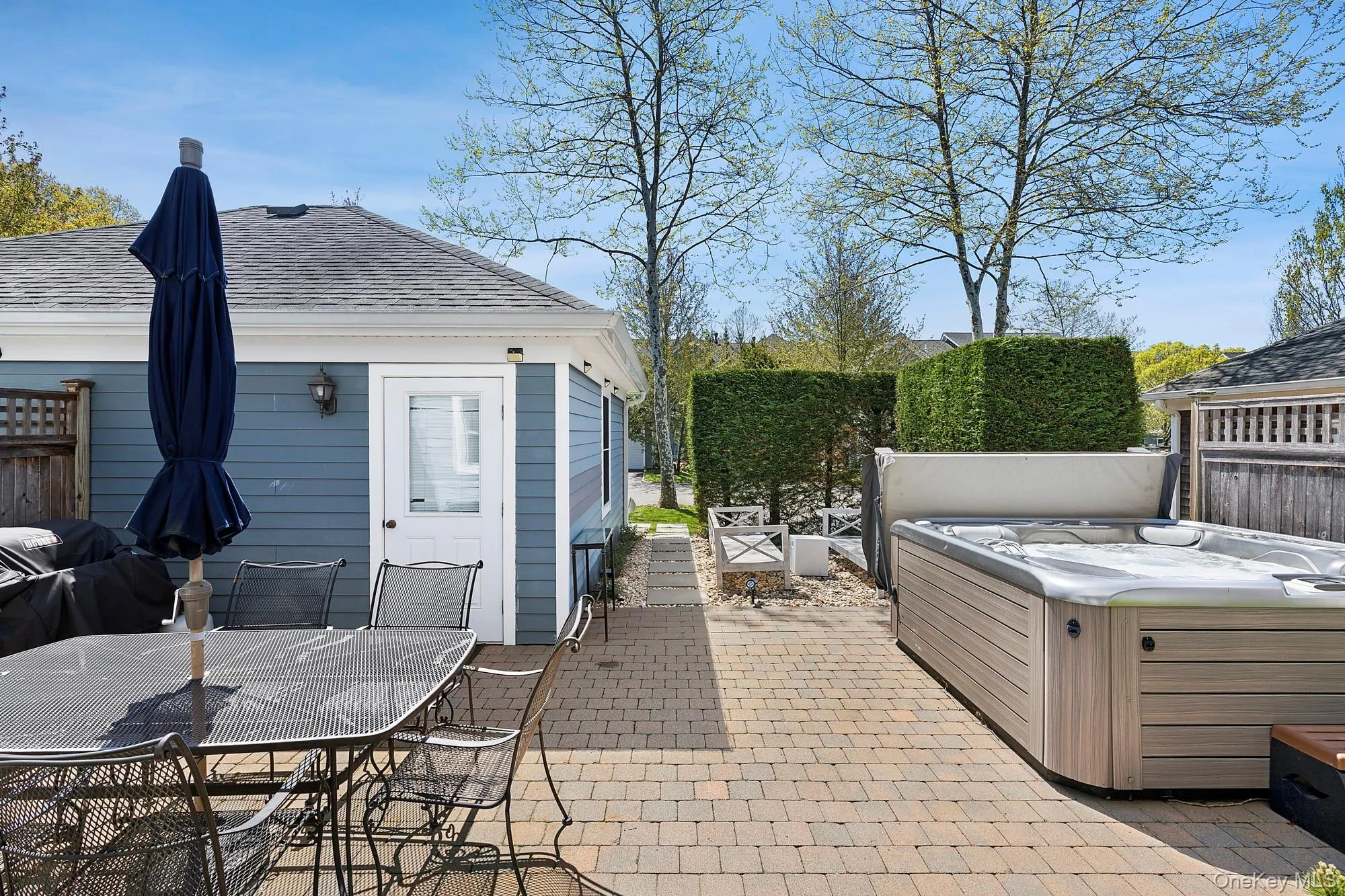 22 Gianna Court, Southampton, NY, 3 Bedrooms Bedrooms, 6 Rooms Rooms,3 BathroomsBathrooms,Residential,For Rent,Gianna,0,1021332 22 Gianna Court, Southampton, NY, 3 Bedrooms Bedrooms, 6 Rooms Rooms,3 BathroomsBathrooms,Residential,For Rent,Gianna,0,1021332
