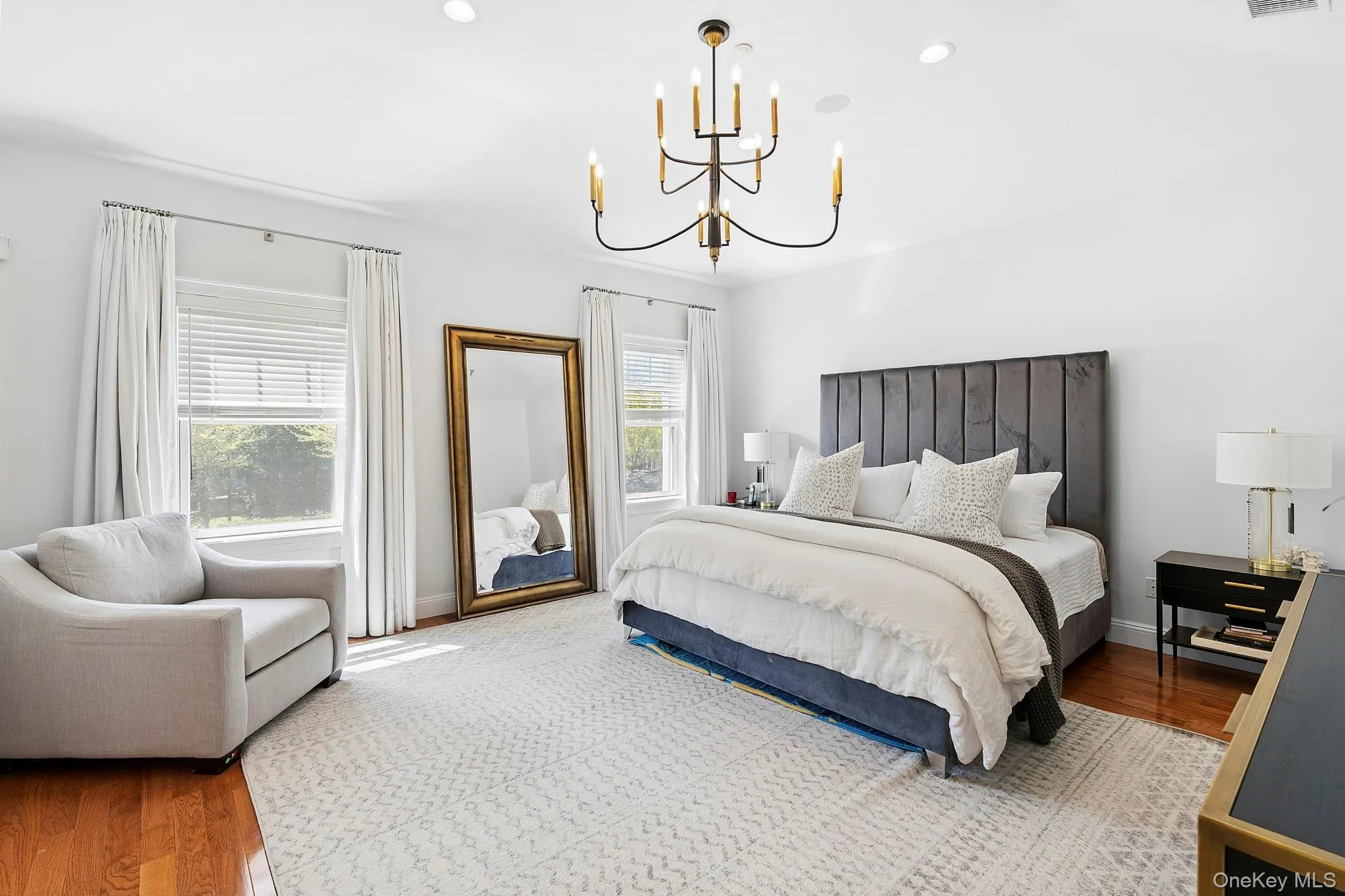 22 Gianna Court, Southampton, NY, 3 Bedrooms Bedrooms, 6 Rooms Rooms,3 BathroomsBathrooms,Residential,For Rent,Gianna,0,1021332 22 Gianna Court, Southampton, NY, 3 Bedrooms Bedrooms, 6 Rooms Rooms,3 BathroomsBathrooms,Residential,For Rent,Gianna,0,1021332