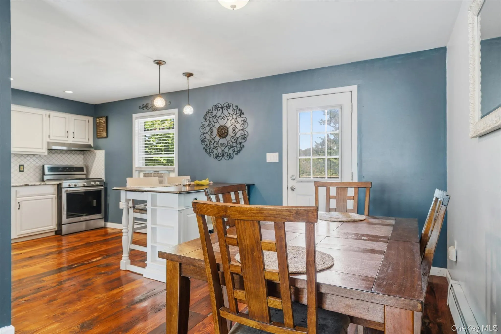 6 Virginia Circle, Newburgh (town), NY, 3 Bedrooms Bedrooms, 6 Rooms Rooms,1 BathroomBathrooms,Residential,For Rent,Virginia,0,1021334 6 Virginia Circle, Newburgh (town), NY, 3 Bedrooms Bedrooms, 6 Rooms Rooms,1 BathroomBathrooms,Residential,For Rent,Virginia,0,1021334