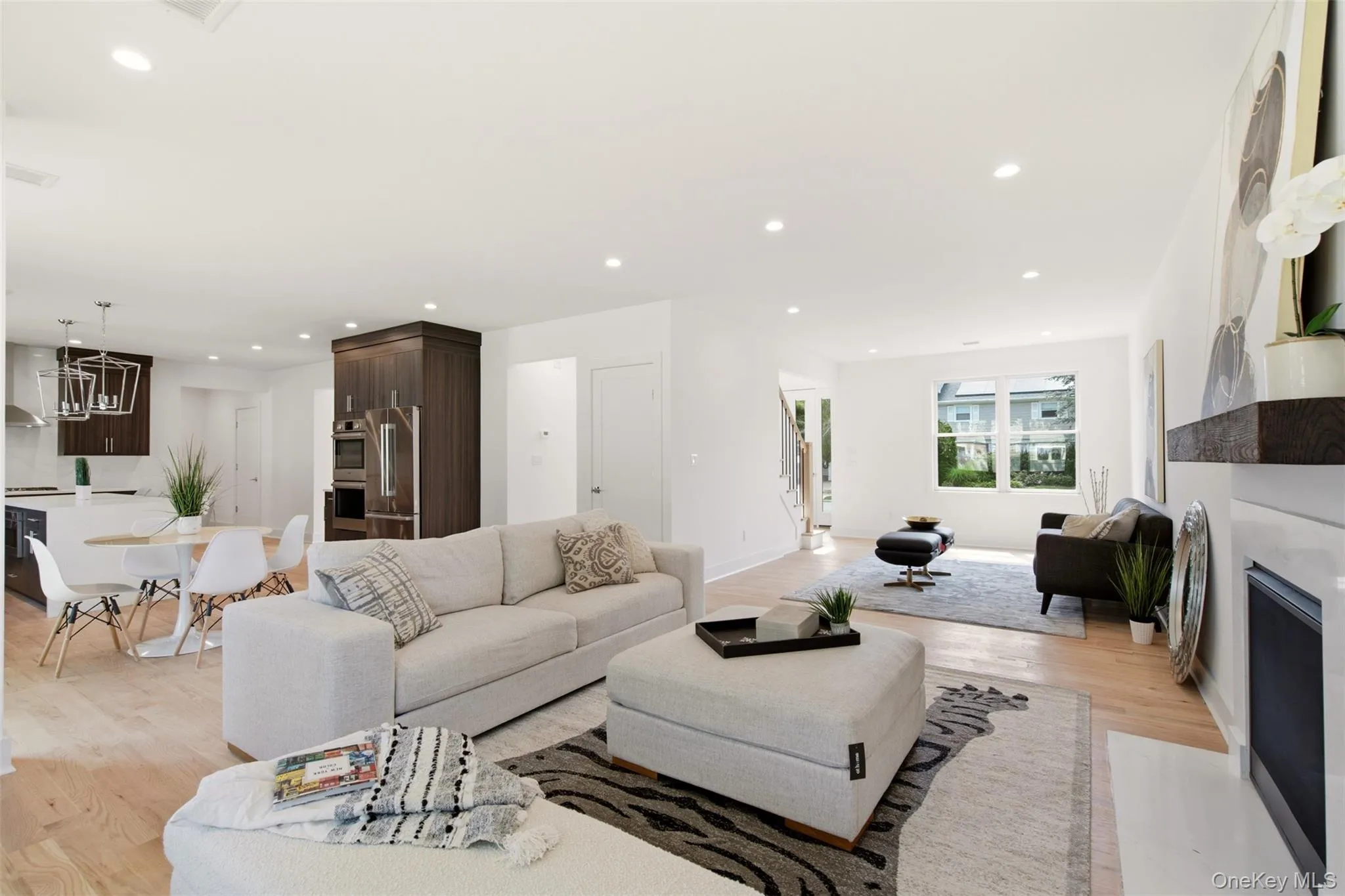 16 Otsego Place, Oyster Bay, NY, 5 Bedrooms Bedrooms, 18 Rooms Rooms,5 BathroomsBathrooms,Residential,For Rent,Otsego,0,1021339 16 Otsego Place, Oyster Bay, NY, 5 Bedrooms Bedrooms, 18 Rooms Rooms,5 BathroomsBathrooms,Residential,For Rent,Otsego,0,1021339