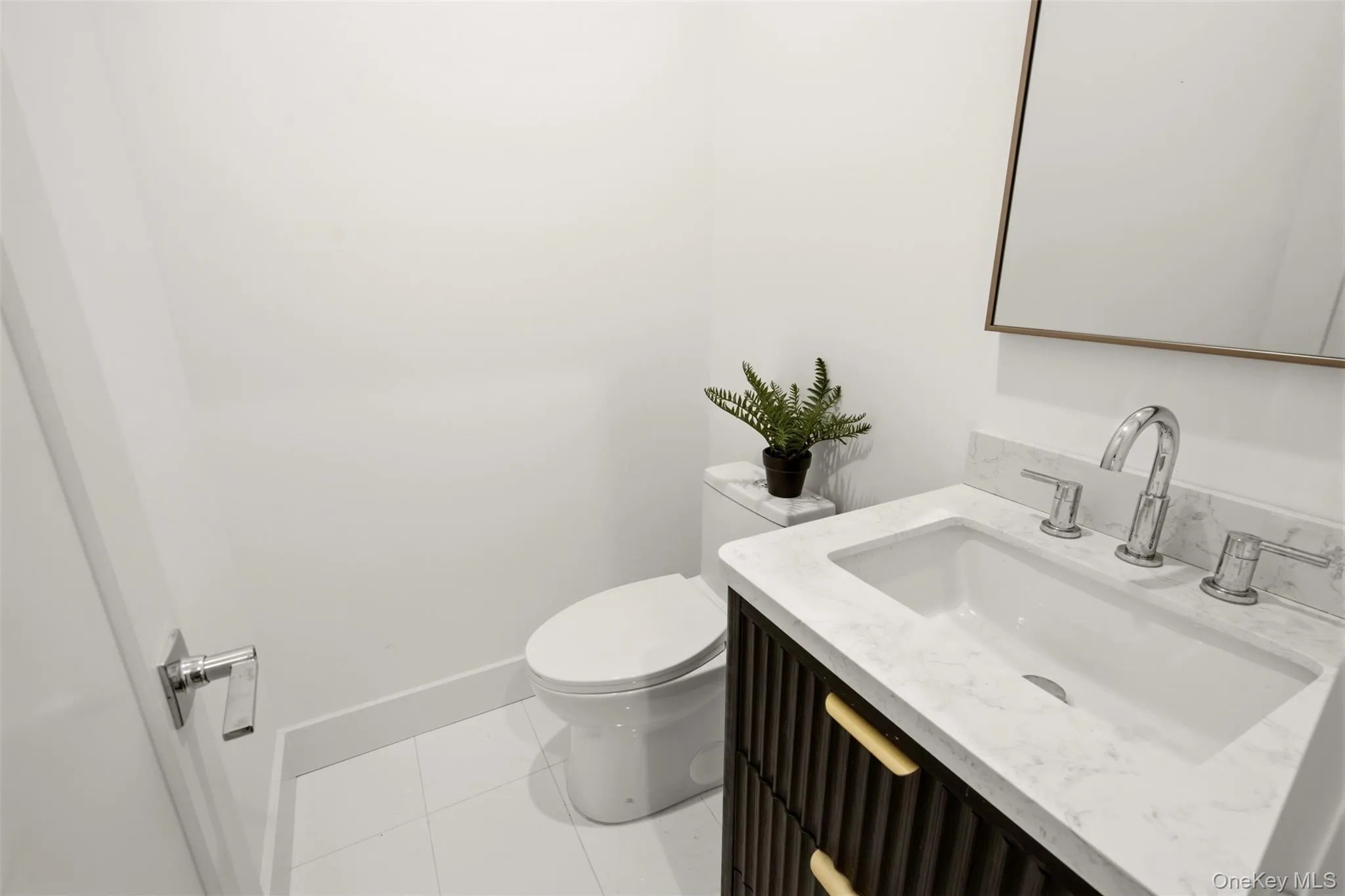 16 Otsego Place, Oyster Bay, NY, 5 Bedrooms Bedrooms, 18 Rooms Rooms,5 BathroomsBathrooms,Residential,For Rent,Otsego,0,1021339 16 Otsego Place, Oyster Bay, NY, 5 Bedrooms Bedrooms, 18 Rooms Rooms,5 BathroomsBathrooms,Residential,For Rent,Otsego,0,1021339