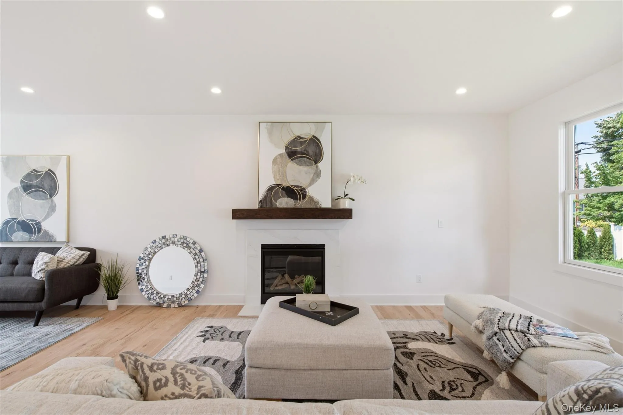16 Otsego Place, Oyster Bay, NY, 5 Bedrooms Bedrooms, 18 Rooms Rooms,5 BathroomsBathrooms,Residential,For Rent,Otsego,0,1021339 16 Otsego Place, Oyster Bay, NY, 5 Bedrooms Bedrooms, 18 Rooms Rooms,5 BathroomsBathrooms,Residential,For Rent,Otsego,0,1021339
