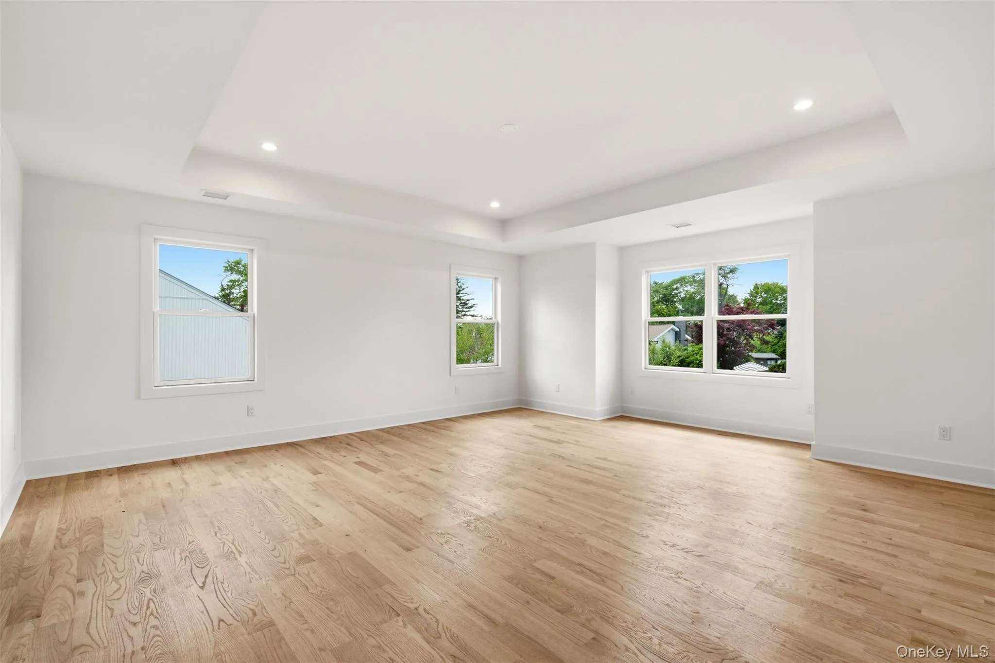 16 Otsego Place, Oyster Bay, NY, 5 Bedrooms Bedrooms, 18 Rooms Rooms,5 BathroomsBathrooms,Residential,For Rent,Otsego,0,1021339 16 Otsego Place, Oyster Bay, NY, 5 Bedrooms Bedrooms, 18 Rooms Rooms,5 BathroomsBathrooms,Residential,For Rent,Otsego,0,1021339