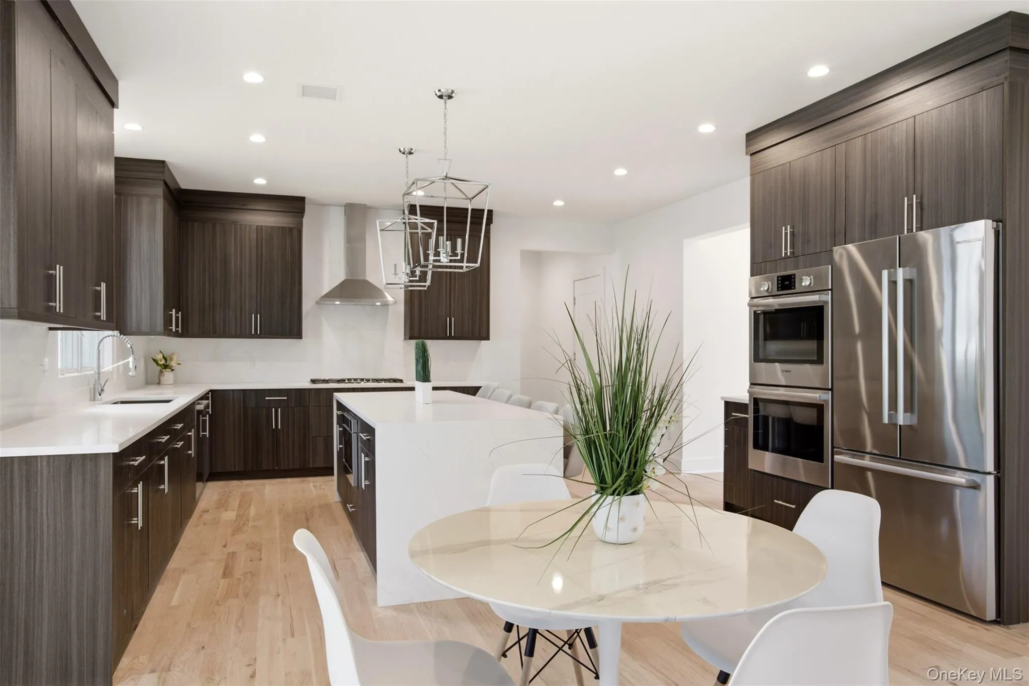 16 Otsego Place, Oyster Bay, NY, 5 Bedrooms Bedrooms, 18 Rooms Rooms,5 BathroomsBathrooms,Residential,For Rent,Otsego,0,1021339 16 Otsego Place, Oyster Bay, NY, 5 Bedrooms Bedrooms, 18 Rooms Rooms,5 BathroomsBathrooms,Residential,For Rent,Otsego,0,1021339
