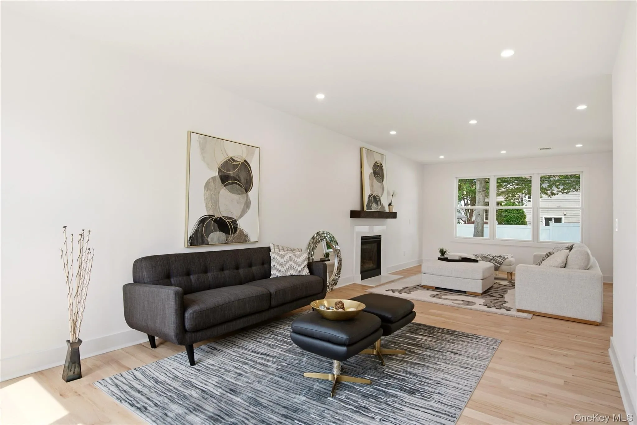 16 Otsego Place, Oyster Bay, NY, 5 Bedrooms Bedrooms, 18 Rooms Rooms,5 BathroomsBathrooms,Residential,For Rent,Otsego,0,1021339 16 Otsego Place, Oyster Bay, NY, 5 Bedrooms Bedrooms, 18 Rooms Rooms,5 BathroomsBathrooms,Residential,For Rent,Otsego,0,1021339