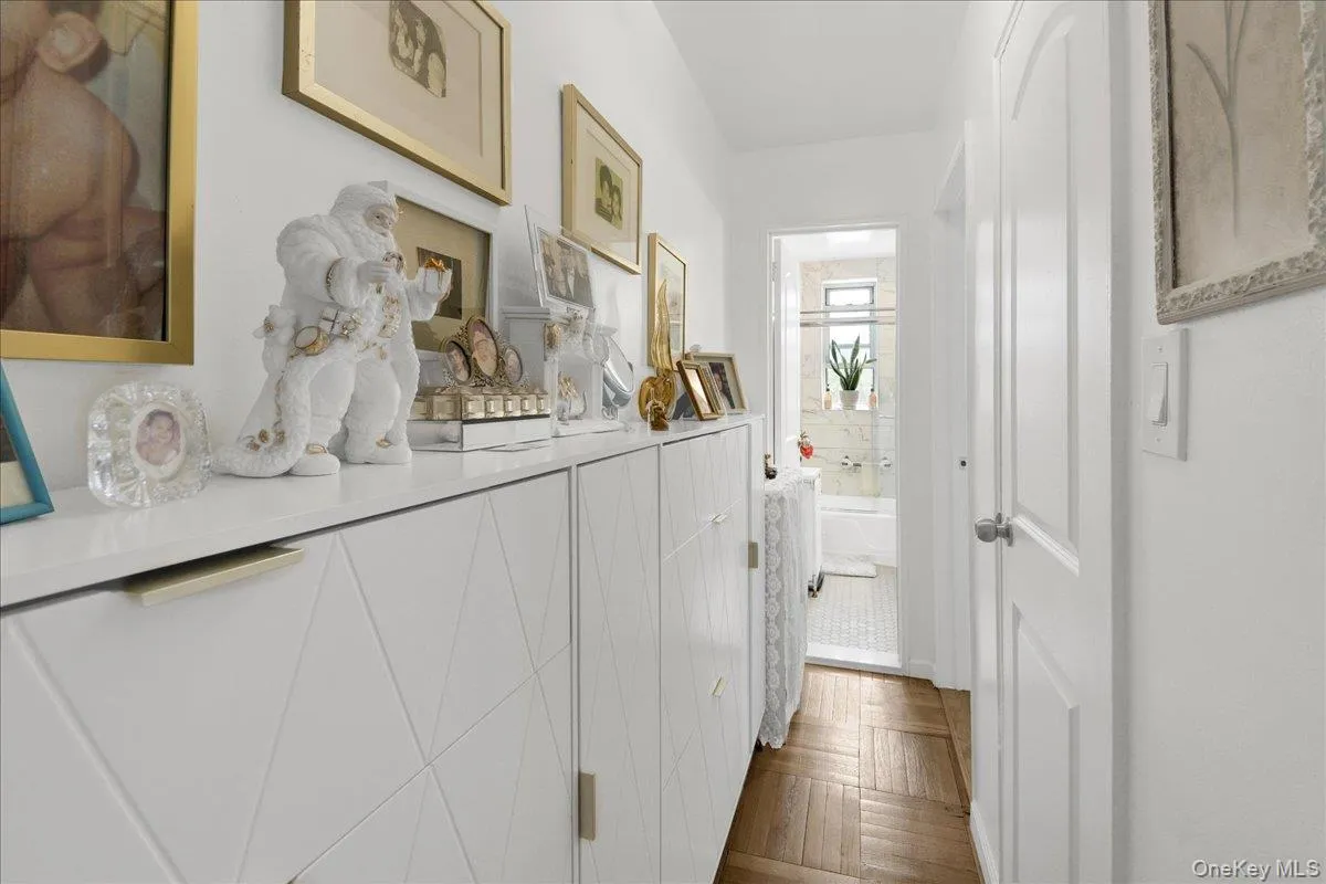 3512 Oxford Avenue, New York, NY, 2 Bedrooms Bedrooms, 5 Rooms Rooms,2 BathroomsBathrooms,Residential,For Rent,Oxford,0,1021343 3512 Oxford Avenue, New York, NY, 2 Bedrooms Bedrooms, 5 Rooms Rooms,2 BathroomsBathrooms,Residential,For Rent,Oxford,0,1021343
