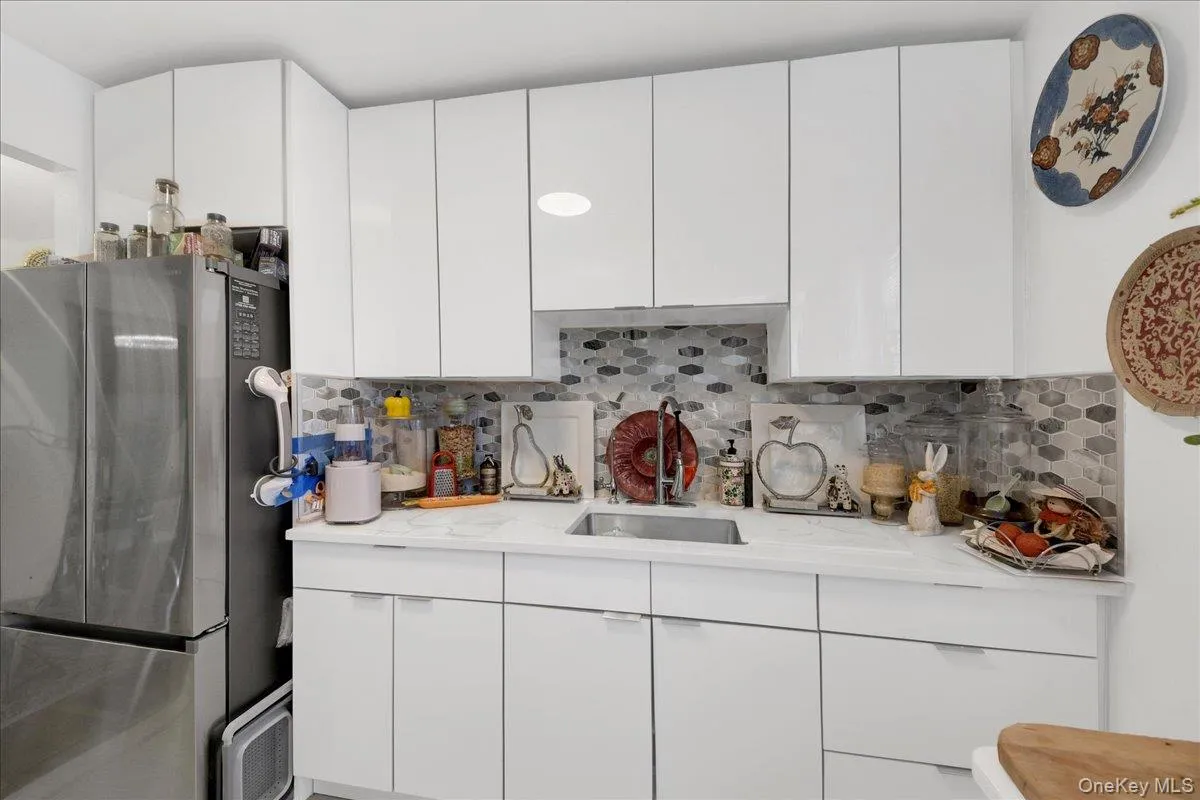 3512 Oxford Avenue, New York, NY, 2 Bedrooms Bedrooms, 5 Rooms Rooms,2 BathroomsBathrooms,Residential,For Rent,Oxford,0,1021343 3512 Oxford Avenue, New York, NY, 2 Bedrooms Bedrooms, 5 Rooms Rooms,2 BathroomsBathrooms,Residential,For Rent,Oxford,0,1021343