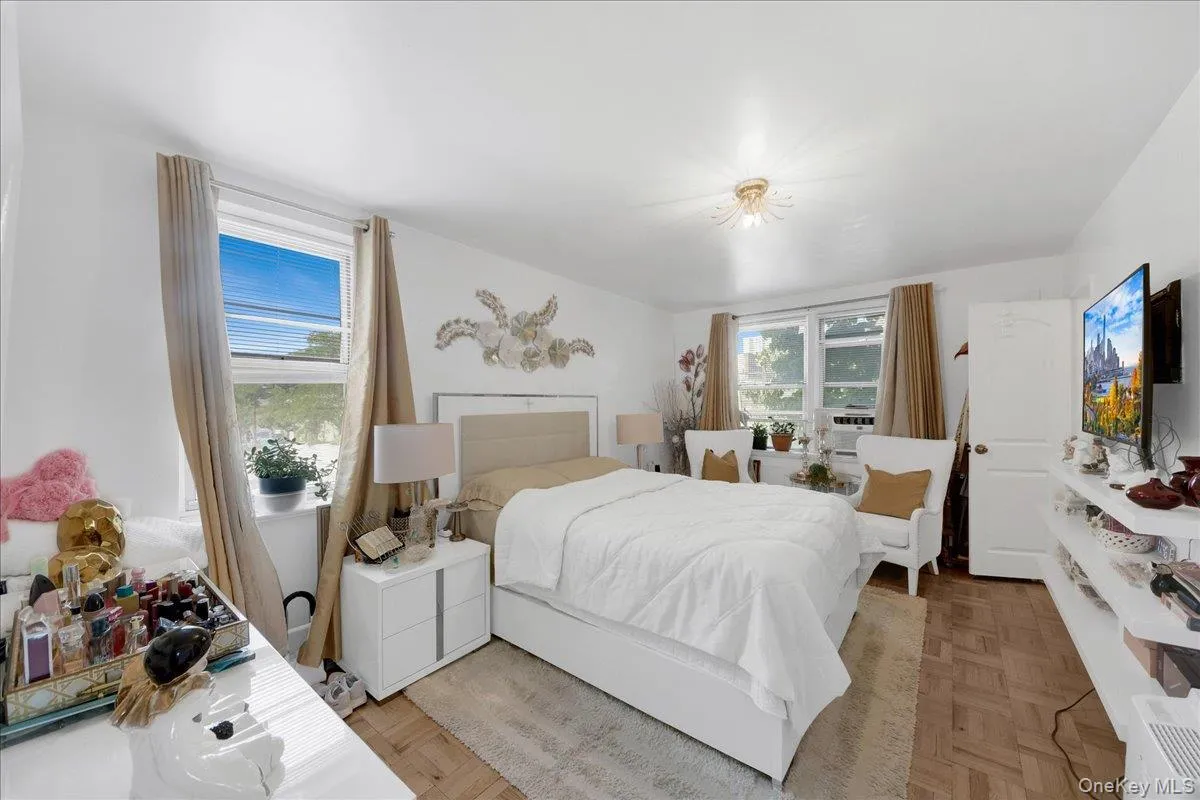 3512 Oxford Avenue, New York, NY, 2 Bedrooms Bedrooms, 5 Rooms Rooms,2 BathroomsBathrooms,Residential,For Rent,Oxford,0,1021343 3512 Oxford Avenue, New York, NY, 2 Bedrooms Bedrooms, 5 Rooms Rooms,2 BathroomsBathrooms,Residential,For Rent,Oxford,0,1021343