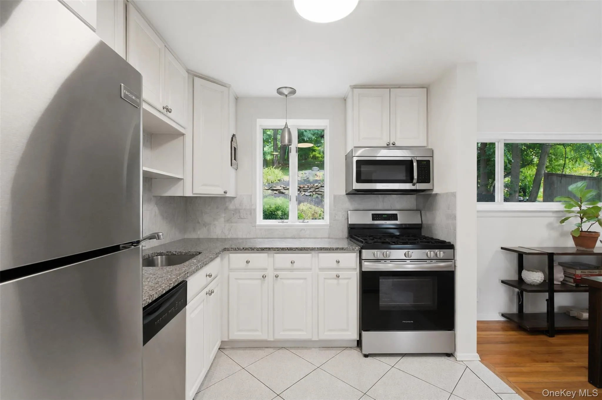 42 Pershing Avenue, Ossining, NY, 4 Bedrooms Bedrooms, 7 Rooms Rooms,2 BathroomsBathrooms,Residential,For Rent,Pershing,0,1021344 42 Pershing Avenue, Ossining, NY, 4 Bedrooms Bedrooms, 7 Rooms Rooms,2 BathroomsBathrooms,Residential,For Rent,Pershing,0,1021344