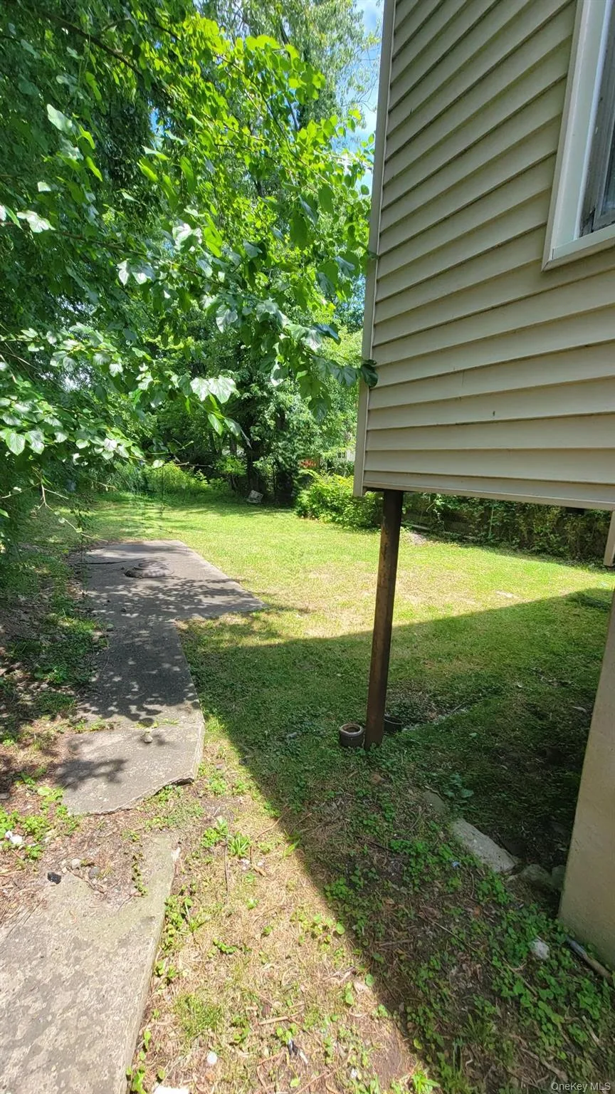 15 Warren Court, Haverstraw, NY, 2 Bedrooms Bedrooms, 6 Rooms Rooms,1 BathroomBathrooms,Residential,For Rent,Warren,0,1021348 15 Warren Court, Haverstraw, NY, 2 Bedrooms Bedrooms, 6 Rooms Rooms,1 BathroomBathrooms,Residential,For Rent,Warren,0,1021348