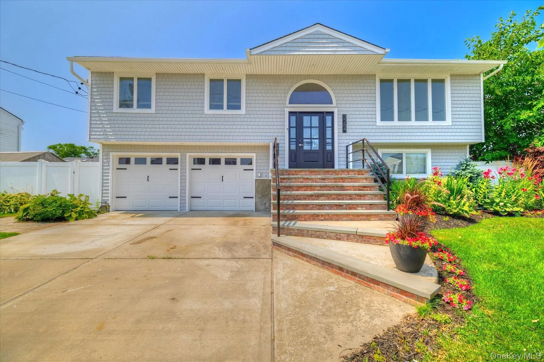 3784 Carrel Boulevard, Hempstead, NY, 4 Bedrooms Bedrooms, 9 Rooms Rooms,3 BathroomsBathrooms,Residential,For Rent,Carrel,0,1021351 3784 Carrel Boulevard, Hempstead, NY, 4 Bedrooms Bedrooms, 9 Rooms Rooms,3 BathroomsBathrooms,Residential,For Rent,Carrel,0,1021351