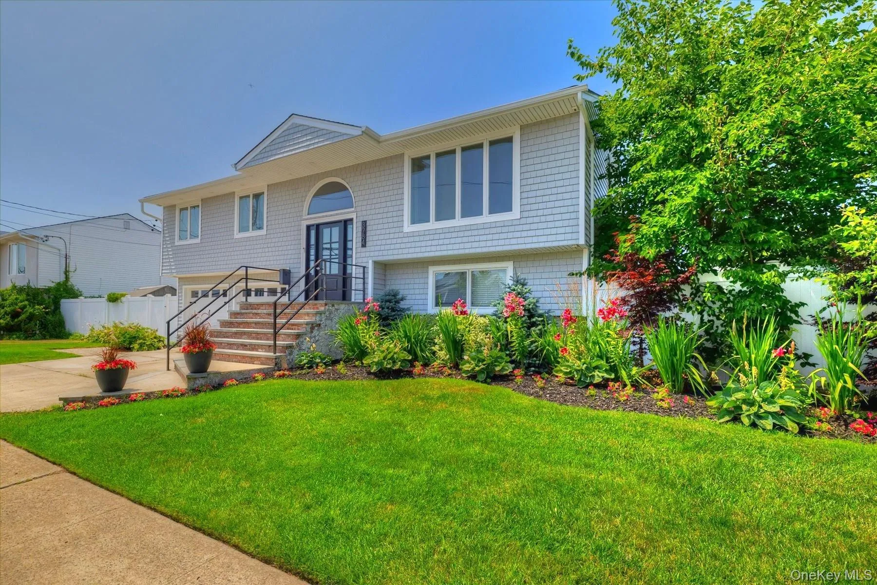 3784 Carrel Boulevard, Hempstead, NY, 4 Bedrooms Bedrooms, 9 Rooms Rooms,3 BathroomsBathrooms,Residential,For Rent,Carrel,0,1021351 3784 Carrel Boulevard, Hempstead, NY, 4 Bedrooms Bedrooms, 9 Rooms Rooms,3 BathroomsBathrooms,Residential,For Rent,Carrel,0,1021351