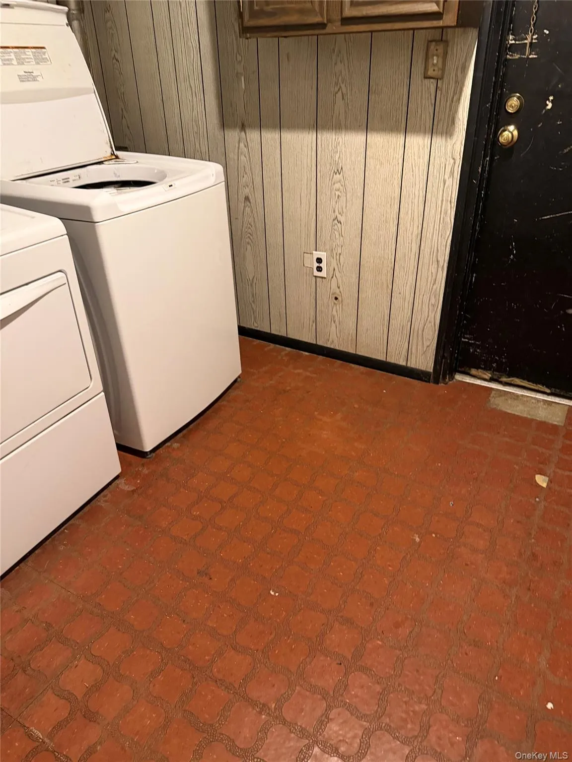149-03 84th Street, New York, NY, 2 Bedrooms Bedrooms, 6 Rooms Rooms,2 BathroomsBathrooms,Residential Lease,For Rent,84th,0,1021355 149-03 84th Street, New York, NY, 2 Bedrooms Bedrooms, 6 Rooms Rooms,2 BathroomsBathrooms,Residential Lease,For Rent,84th,0,1021355
