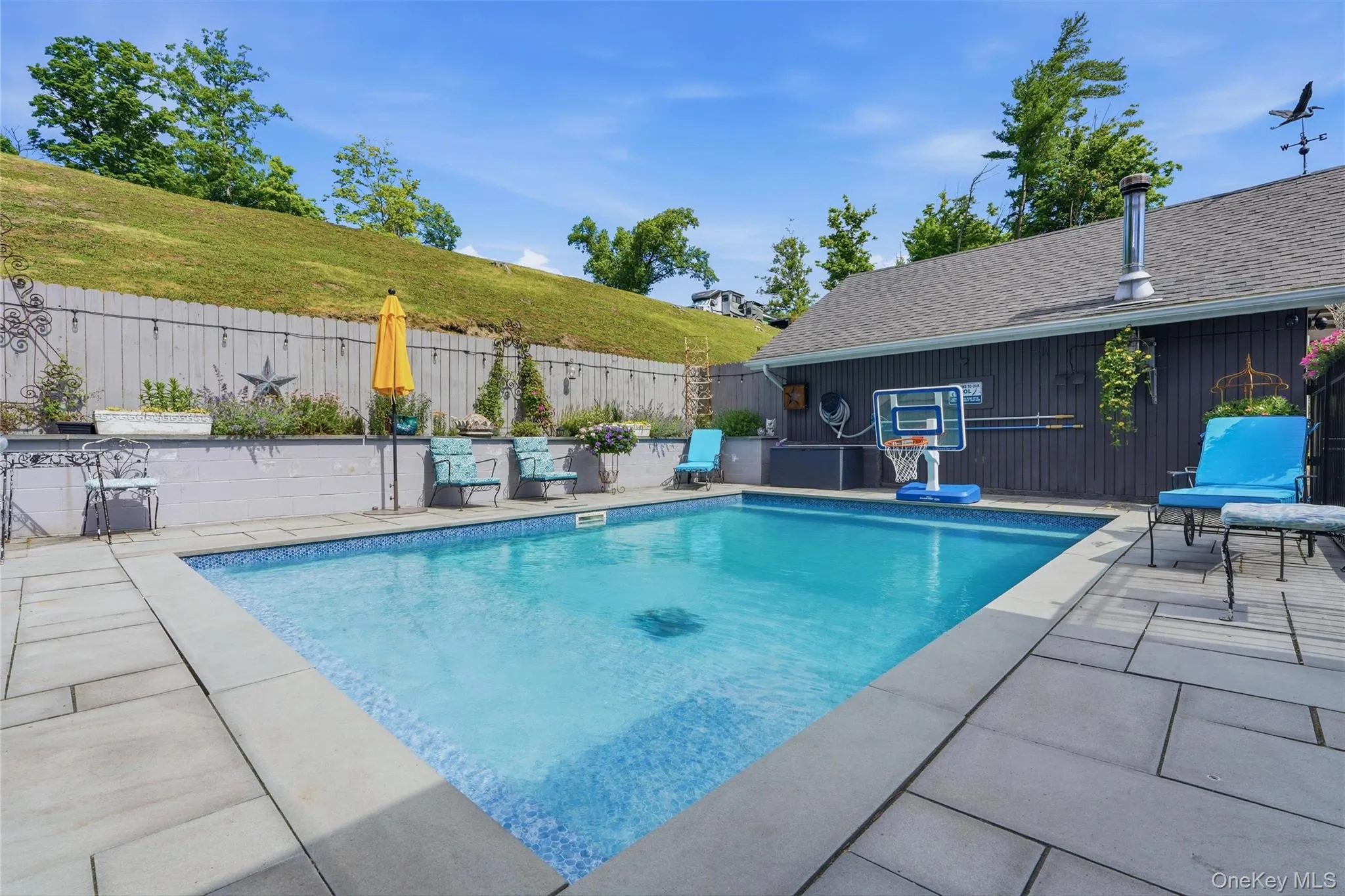 28 Railroad Avenue, Saugerties, NY, 3 Bedrooms Bedrooms, 12 Rooms Rooms,3 BathroomsBathrooms,Residential,For Rent,Railroad,0,1021359 28 Railroad Avenue, Saugerties, NY, 3 Bedrooms Bedrooms, 12 Rooms Rooms,3 BathroomsBathrooms,Residential,For Rent,Railroad,0,1021359