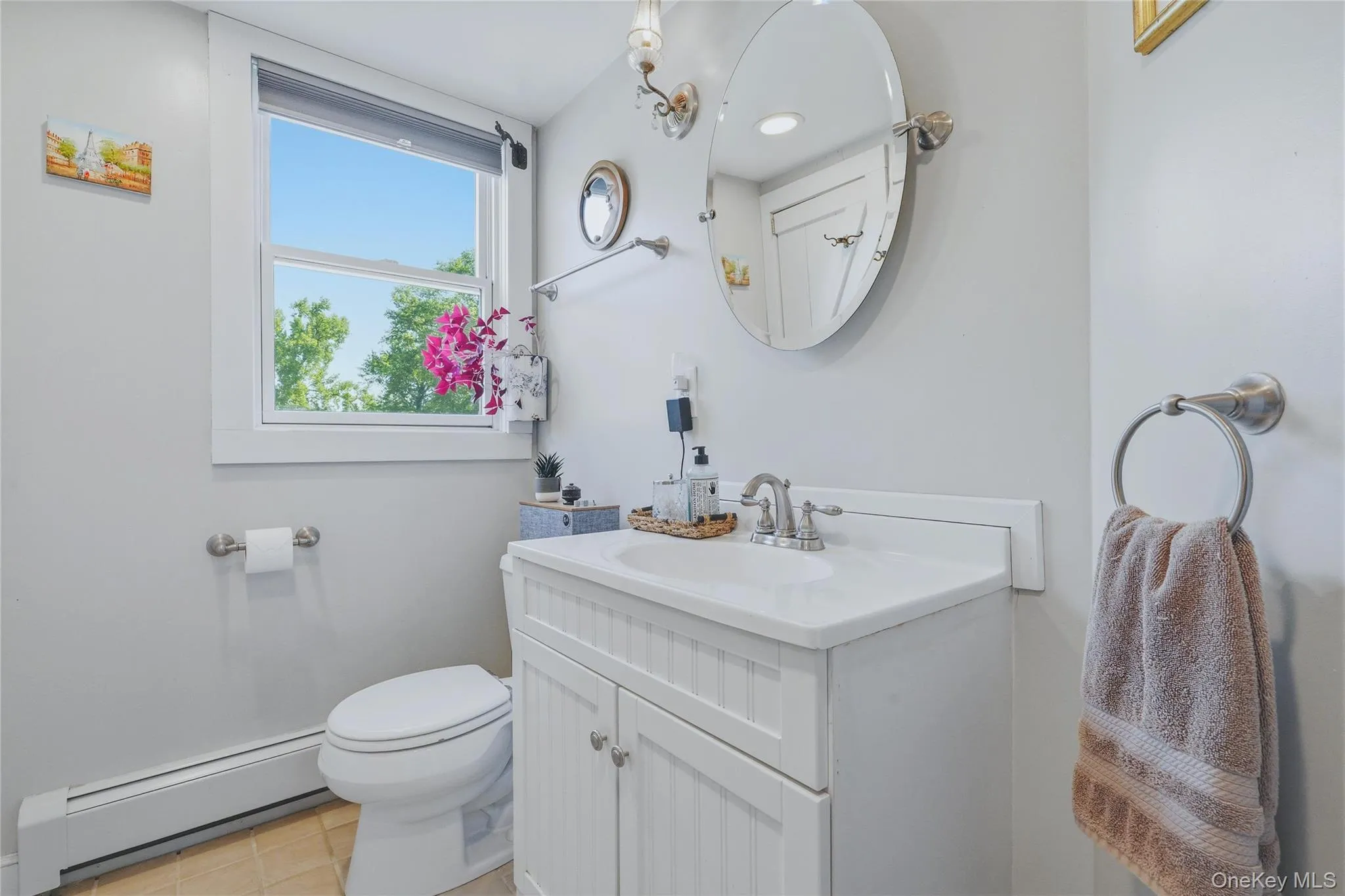 28 Railroad Avenue, Saugerties, NY, 3 Bedrooms Bedrooms, 12 Rooms Rooms,3 BathroomsBathrooms,Residential,For Rent,Railroad,0,1021359 28 Railroad Avenue, Saugerties, NY, 3 Bedrooms Bedrooms, 12 Rooms Rooms,3 BathroomsBathrooms,Residential,For Rent,Railroad,0,1021359