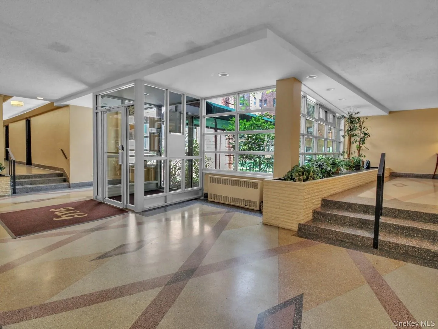 118-60 Metropolitan Avenue, New York, NY, 1 Bedroom Bedrooms, 4 Rooms Rooms,1 BathroomBathrooms,Residential,For Rent,Metropolitan,0,1021361 118-60 Metropolitan Avenue, New York, NY, 1 Bedroom Bedrooms, 4 Rooms Rooms,1 BathroomBathrooms,Residential,For Rent,Metropolitan,0,1021361