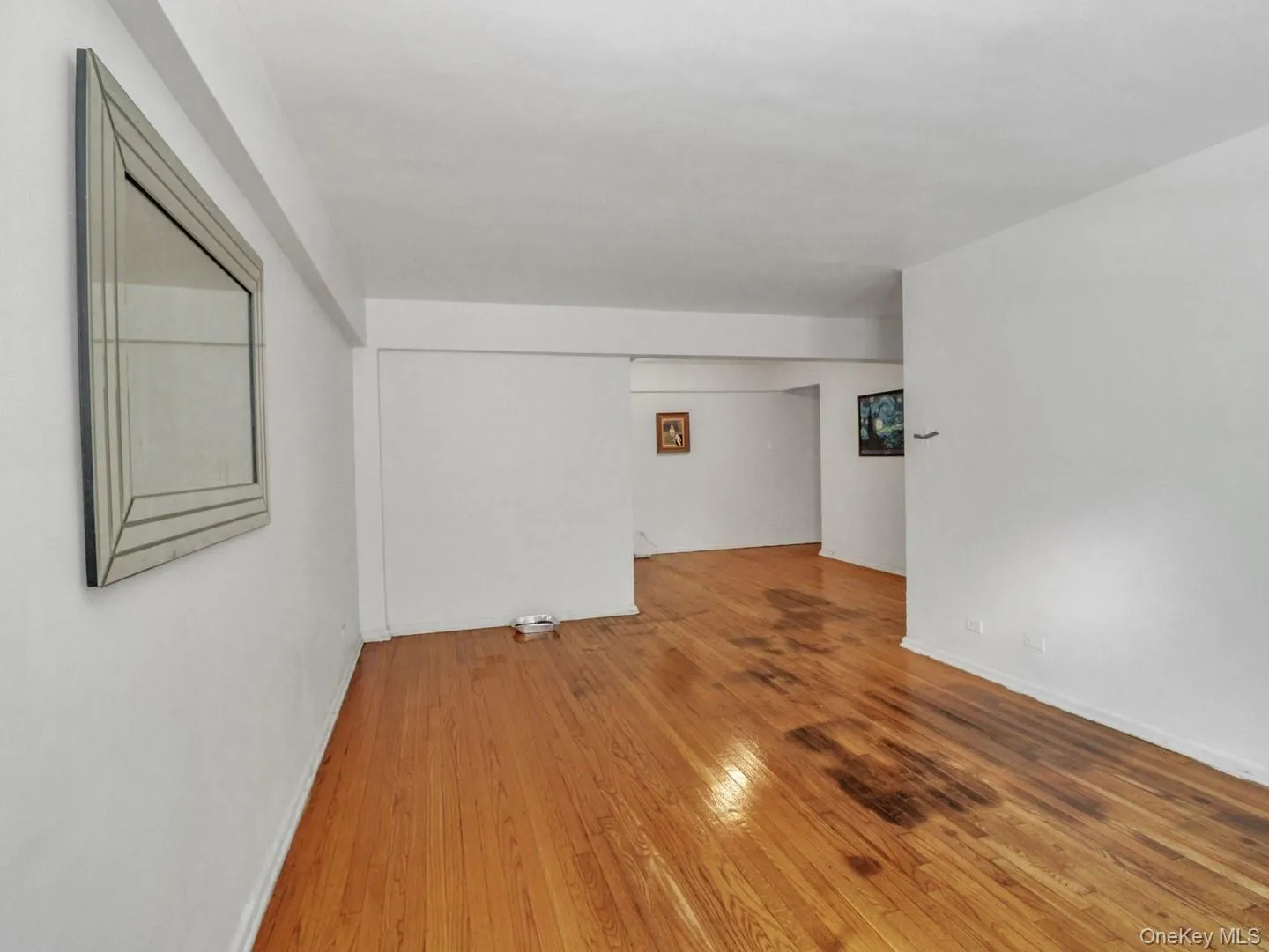 118-60 Metropolitan Avenue, New York, NY, 1 Bedroom Bedrooms, 4 Rooms Rooms,1 BathroomBathrooms,Residential,For Rent,Metropolitan,0,1021361 118-60 Metropolitan Avenue, New York, NY, 1 Bedroom Bedrooms, 4 Rooms Rooms,1 BathroomBathrooms,Residential,For Rent,Metropolitan,0,1021361