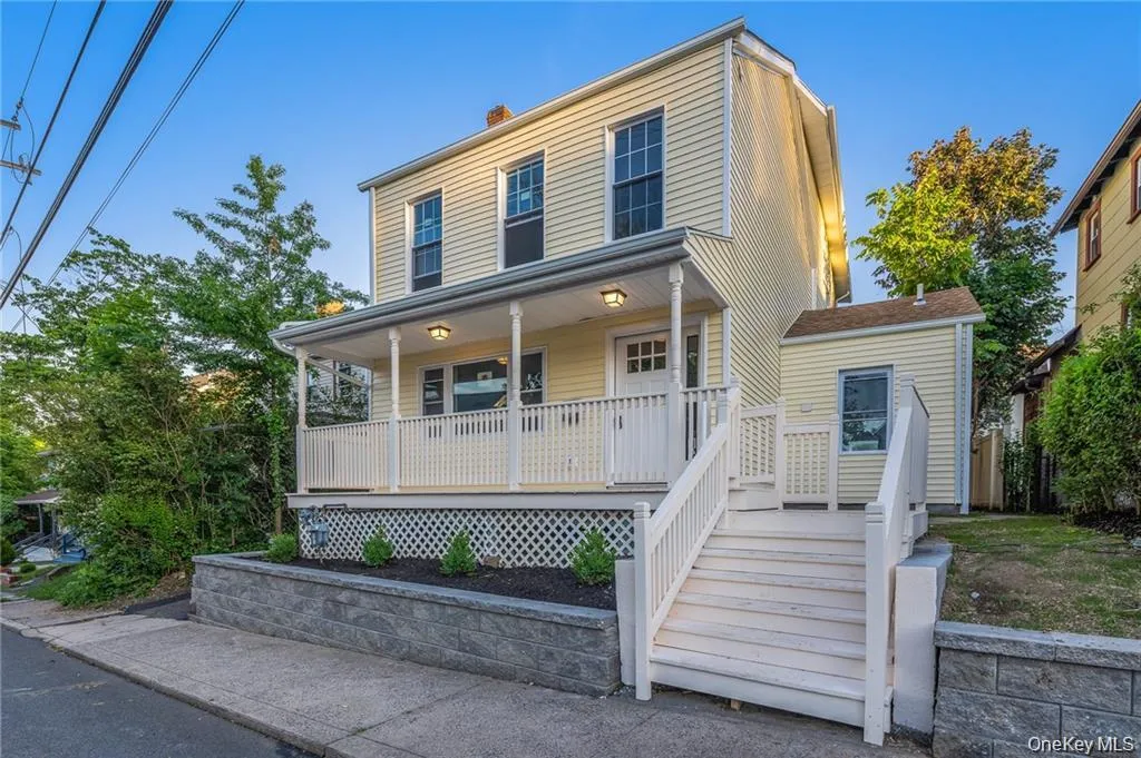 109 Jackson Avenue, Orangetown, NY, 3 Bedrooms Bedrooms, 6 Rooms Rooms,2 BathroomsBathrooms,Residential,For Rent,Jackson,0,1021364 109 Jackson Avenue, Orangetown, NY, 3 Bedrooms Bedrooms, 6 Rooms Rooms,2 BathroomsBathrooms,Residential,For Rent,Jackson,0,1021364