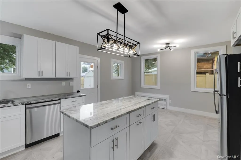 109 Jackson Avenue, Orangetown, NY, 3 Bedrooms Bedrooms, 6 Rooms Rooms,2 BathroomsBathrooms,Residential,For Rent,Jackson,0,1021364 109 Jackson Avenue, Orangetown, NY, 3 Bedrooms Bedrooms, 6 Rooms Rooms,2 BathroomsBathrooms,Residential,For Rent,Jackson,0,1021364