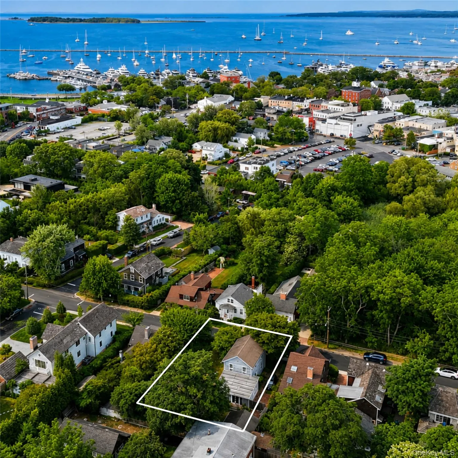 51 Garden Street, Southampton, NY, 3 Bedrooms Bedrooms, 7 Rooms Rooms,1 BathroomBathrooms,Residential,For Rent,Garden,0,1021365 51 Garden Street, Southampton, NY, 3 Bedrooms Bedrooms, 7 Rooms Rooms,1 BathroomBathrooms,Residential,For Rent,Garden,0,1021365