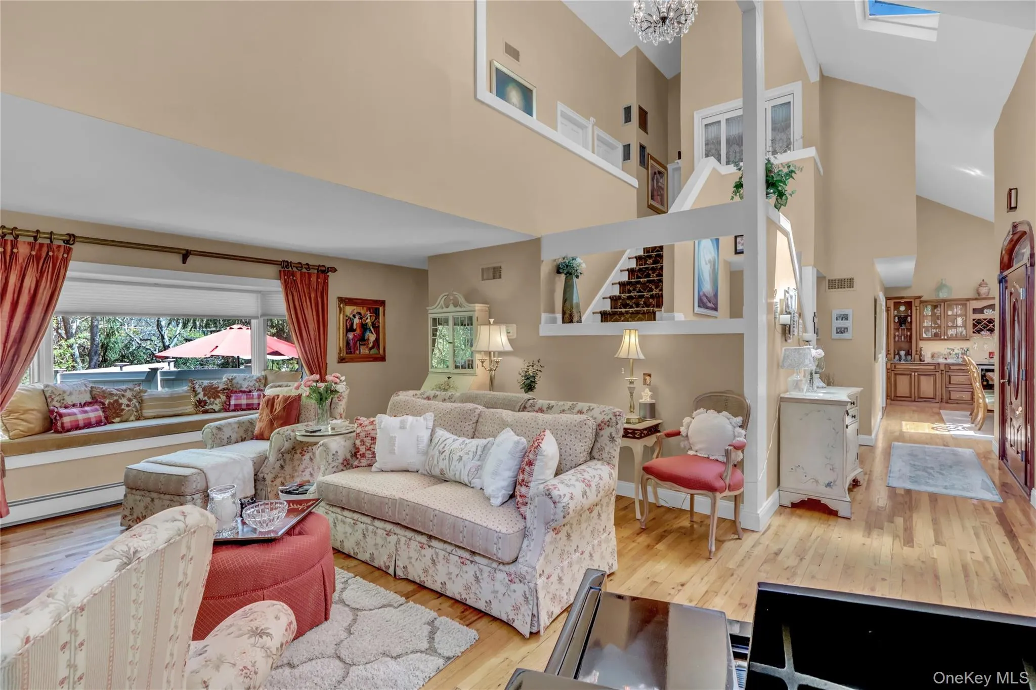 9 Ernest Court, Smithtown, NY, 4 Bedrooms Bedrooms, 9 Rooms Rooms,2 BathroomsBathrooms,Residential,For Rent,Ernest,0,1021368 9 Ernest Court, Smithtown, NY, 4 Bedrooms Bedrooms, 9 Rooms Rooms,2 BathroomsBathrooms,Residential,For Rent,Ernest,0,1021368