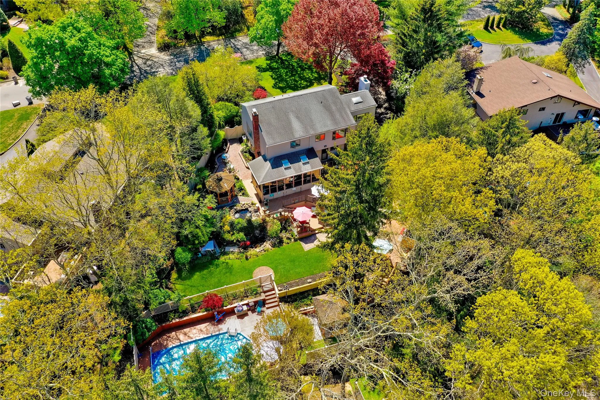 9 Ernest Court, Smithtown, NY, 4 Bedrooms Bedrooms, 9 Rooms Rooms,2 BathroomsBathrooms,Residential,For Rent,Ernest,0,1021368 9 Ernest Court, Smithtown, NY, 4 Bedrooms Bedrooms, 9 Rooms Rooms,2 BathroomsBathrooms,Residential,For Rent,Ernest,0,1021368