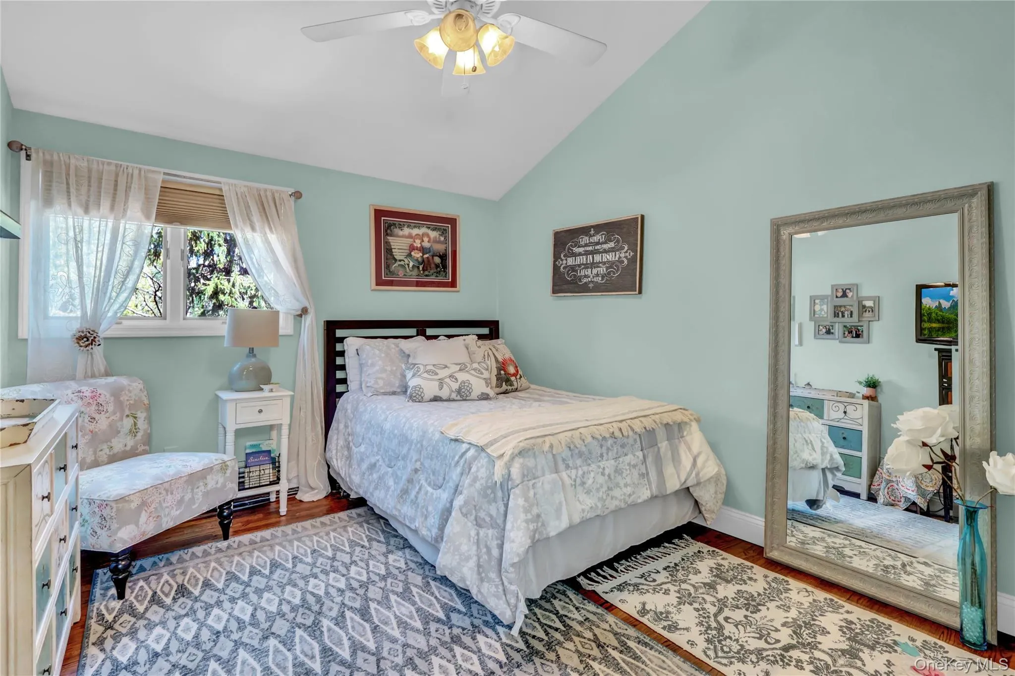9 Ernest Court, Smithtown, NY, 4 Bedrooms Bedrooms, 9 Rooms Rooms,2 BathroomsBathrooms,Residential,For Rent,Ernest,0,1021368 9 Ernest Court, Smithtown, NY, 4 Bedrooms Bedrooms, 9 Rooms Rooms,2 BathroomsBathrooms,Residential,For Rent,Ernest,0,1021368