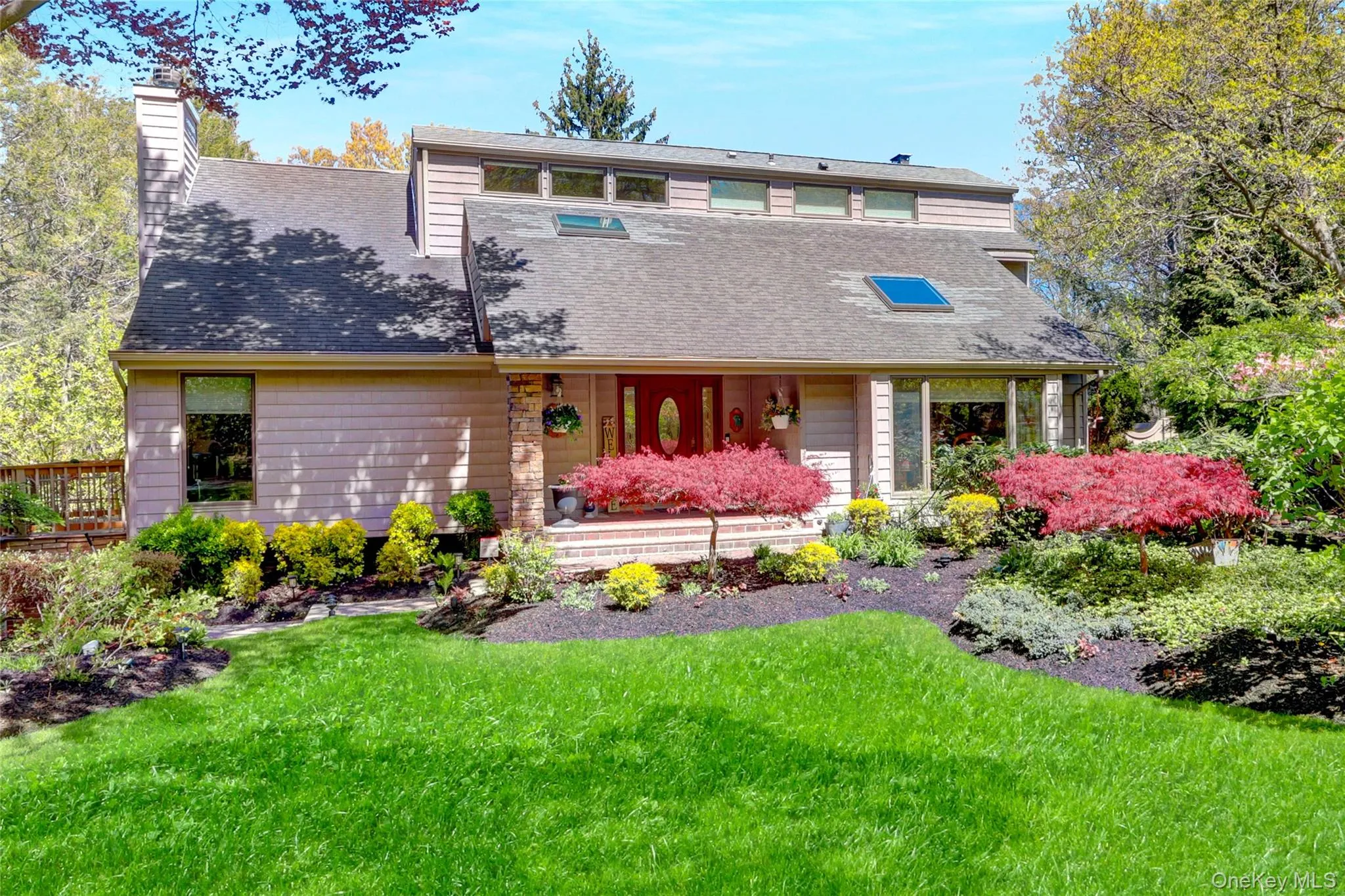 9 Ernest Court, Smithtown, NY, 4 Bedrooms Bedrooms, 9 Rooms Rooms,2 BathroomsBathrooms,Residential,For Rent,Ernest,0,1021368 9 Ernest Court, Smithtown, NY, 4 Bedrooms Bedrooms, 9 Rooms Rooms,2 BathroomsBathrooms,Residential,For Rent,Ernest,0,1021368
