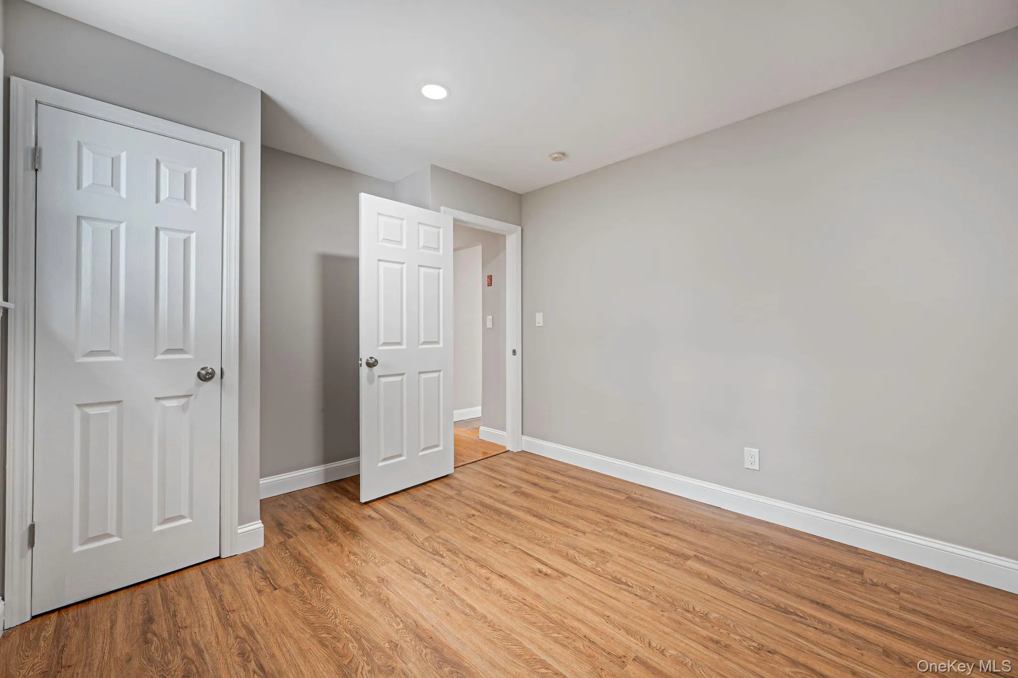 1440 Lombardy Boulevard, Islip, NY, 4 Bedrooms Bedrooms, 7 Rooms Rooms,1 BathroomBathrooms,Residential,For Rent,Lombardy,0,1021372 1440 Lombardy Boulevard, Islip, NY, 4 Bedrooms Bedrooms, 7 Rooms Rooms,1 BathroomBathrooms,Residential,For Rent,Lombardy,0,1021372