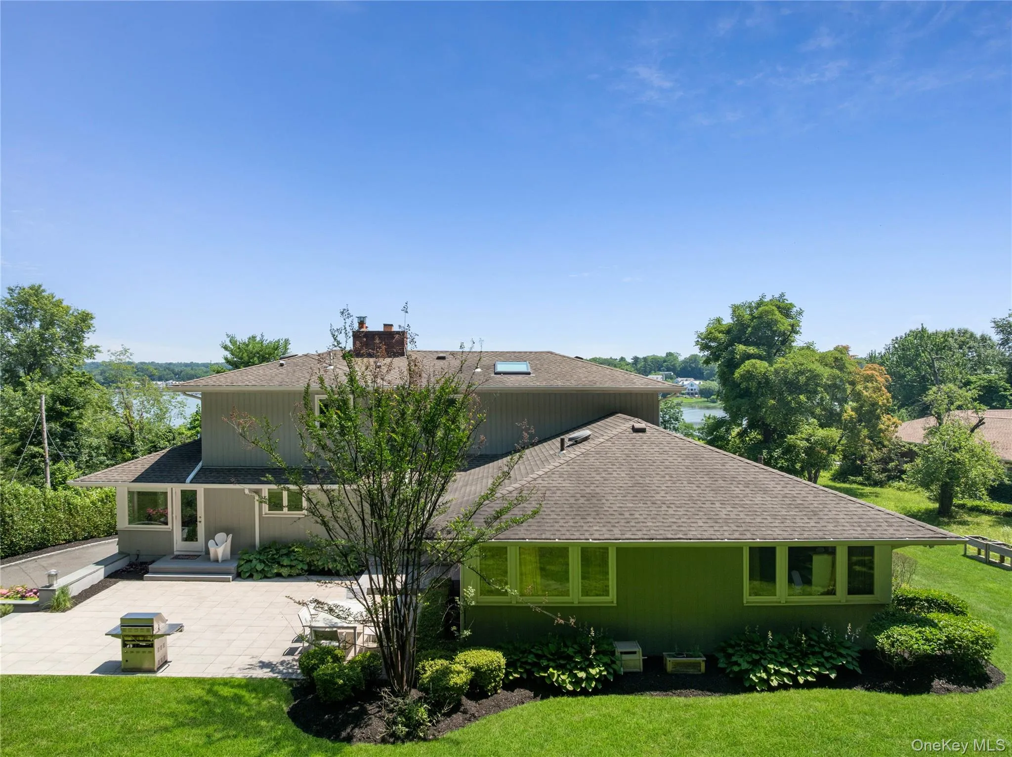 353 Shore Road, North Hempstead, NY, 5 Bedrooms Bedrooms, 9 Rooms Rooms,4 BathroomsBathrooms,Residential,For Rent,Shore,0,1021374 353 Shore Road, North Hempstead, NY, 5 Bedrooms Bedrooms, 9 Rooms Rooms,4 BathroomsBathrooms,Residential,For Rent,Shore,0,1021374