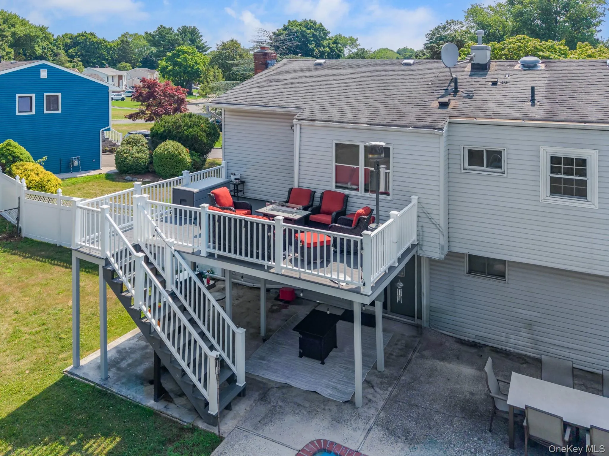 40 Peppermint Road, Huntington, NY, 4 Bedrooms Bedrooms, 12 Rooms Rooms,3 BathroomsBathrooms,Residential,For Rent,Peppermint,0,1021379 40 Peppermint Road, Huntington, NY, 4 Bedrooms Bedrooms, 12 Rooms Rooms,3 BathroomsBathrooms,Residential,For Rent,Peppermint,0,1021379