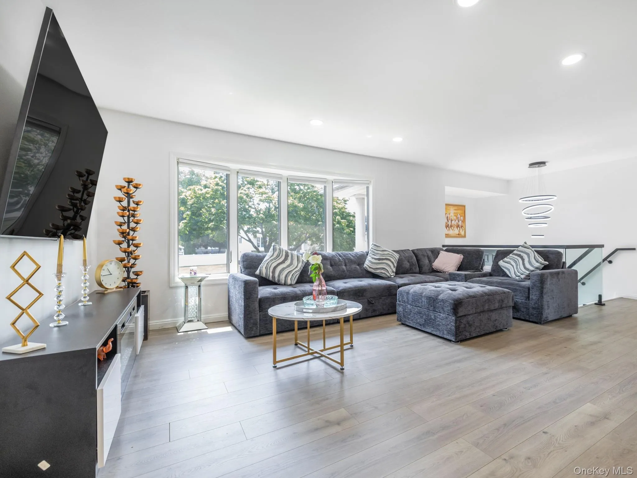 40 Peppermint Road, Huntington, NY, 4 Bedrooms Bedrooms, 12 Rooms Rooms,3 BathroomsBathrooms,Residential,For Rent,Peppermint,0,1021379 40 Peppermint Road, Huntington, NY, 4 Bedrooms Bedrooms, 12 Rooms Rooms,3 BathroomsBathrooms,Residential,For Rent,Peppermint,0,1021379