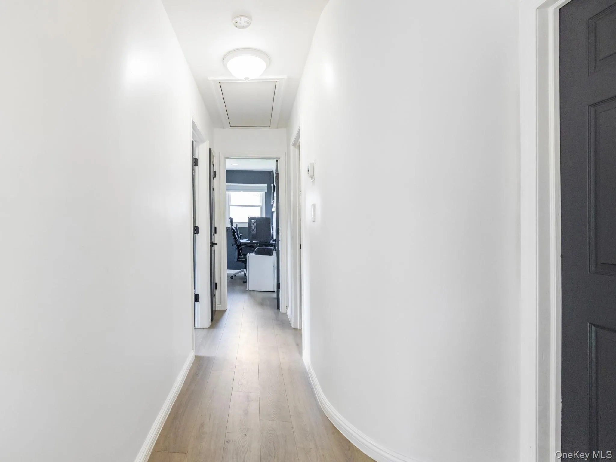 40 Peppermint Road, Huntington, NY, 4 Bedrooms Bedrooms, 12 Rooms Rooms,3 BathroomsBathrooms,Residential,For Rent,Peppermint,0,1021379 40 Peppermint Road, Huntington, NY, 4 Bedrooms Bedrooms, 12 Rooms Rooms,3 BathroomsBathrooms,Residential,For Rent,Peppermint,0,1021379