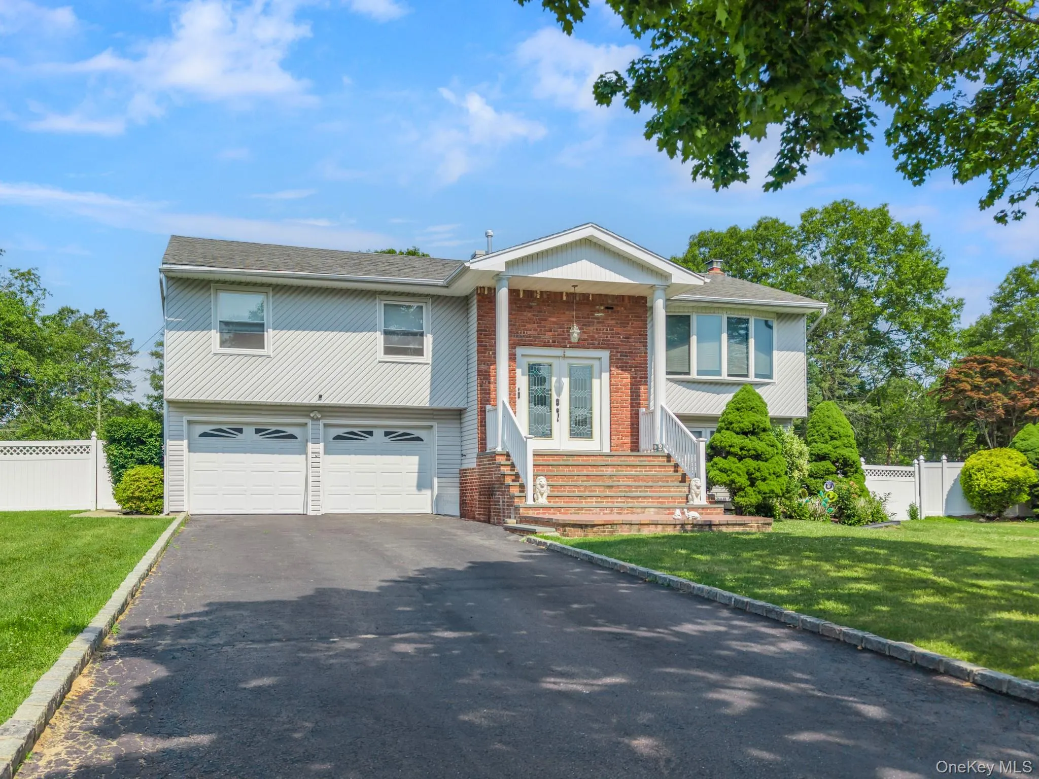 40 Peppermint Road, Huntington, NY, 4 Bedrooms Bedrooms, 12 Rooms Rooms,3 BathroomsBathrooms,Residential,For Rent,Peppermint,0,1021379 40 Peppermint Road, Huntington, NY, 4 Bedrooms Bedrooms, 12 Rooms Rooms,3 BathroomsBathrooms,Residential,For Rent,Peppermint,0,1021379