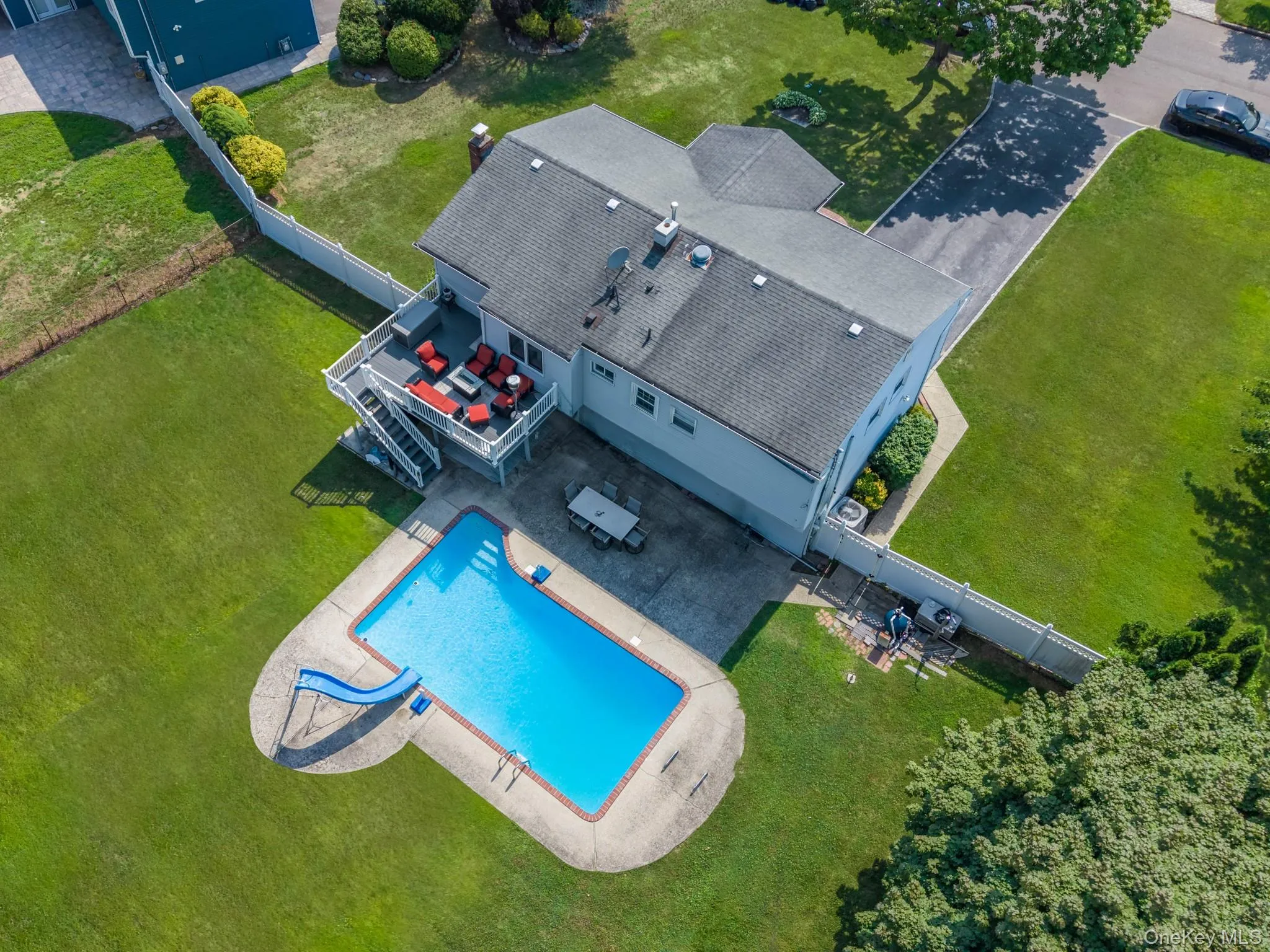 40 Peppermint Road, Huntington, NY, 4 Bedrooms Bedrooms, 12 Rooms Rooms,3 BathroomsBathrooms,Residential,For Rent,Peppermint,0,1021379 40 Peppermint Road, Huntington, NY, 4 Bedrooms Bedrooms, 12 Rooms Rooms,3 BathroomsBathrooms,Residential,For Rent,Peppermint,0,1021379