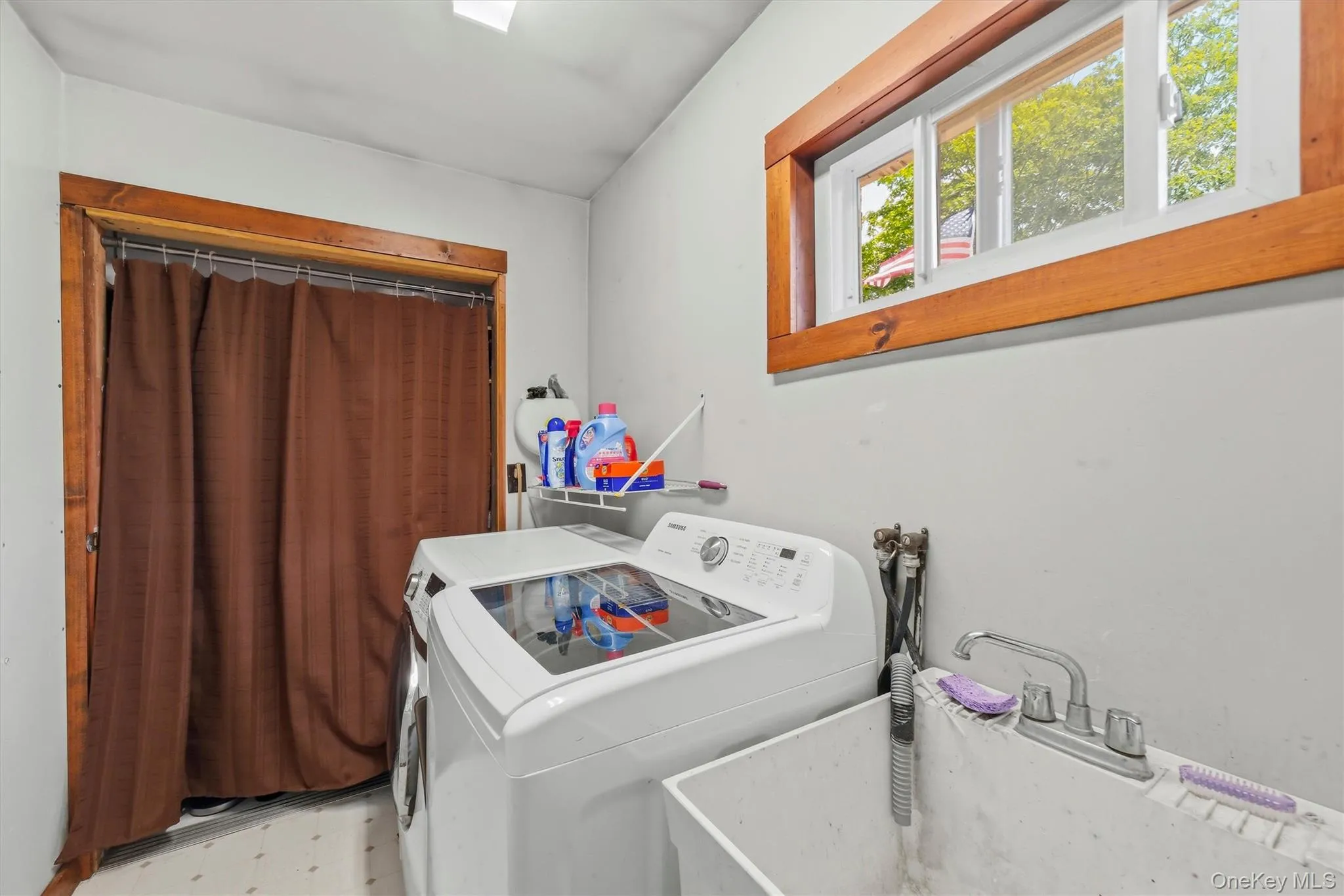3589 State Route 52, Shawangunk, NY, 3 Bedrooms Bedrooms, 7 Rooms Rooms,2 BathroomsBathrooms,Residential,For Rent,State Route 52,0,1021380 3589 State Route 52, Shawangunk, NY, 3 Bedrooms Bedrooms, 7 Rooms Rooms,2 BathroomsBathrooms,Residential,For Rent,State Route 52,0,1021380