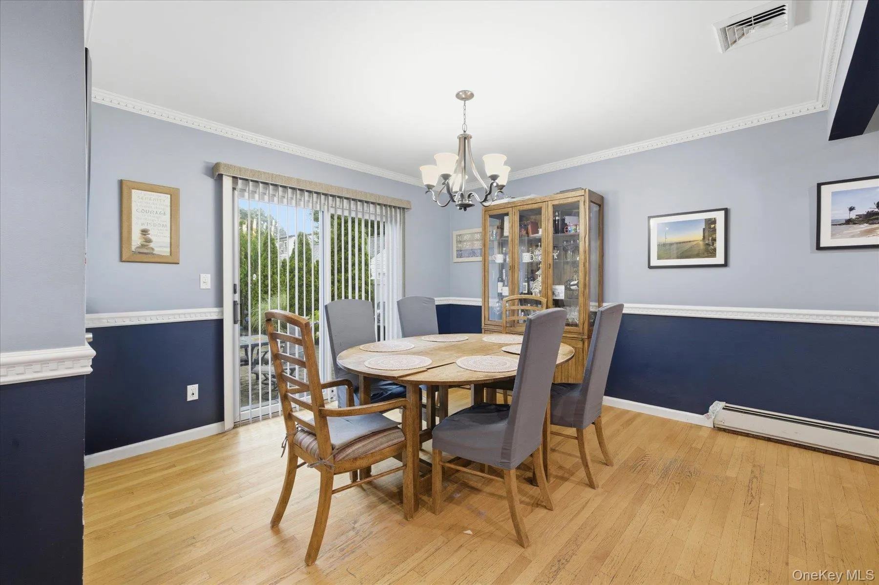 2618 Mount Avenue, Hempstead, NY, 4 Bedrooms Bedrooms, 7 Rooms Rooms,3 BathroomsBathrooms,Residential,For Rent,Mount,0,1021384 2618 Mount Avenue, Hempstead, NY, 4 Bedrooms Bedrooms, 7 Rooms Rooms,3 BathroomsBathrooms,Residential,For Rent,Mount,0,1021384