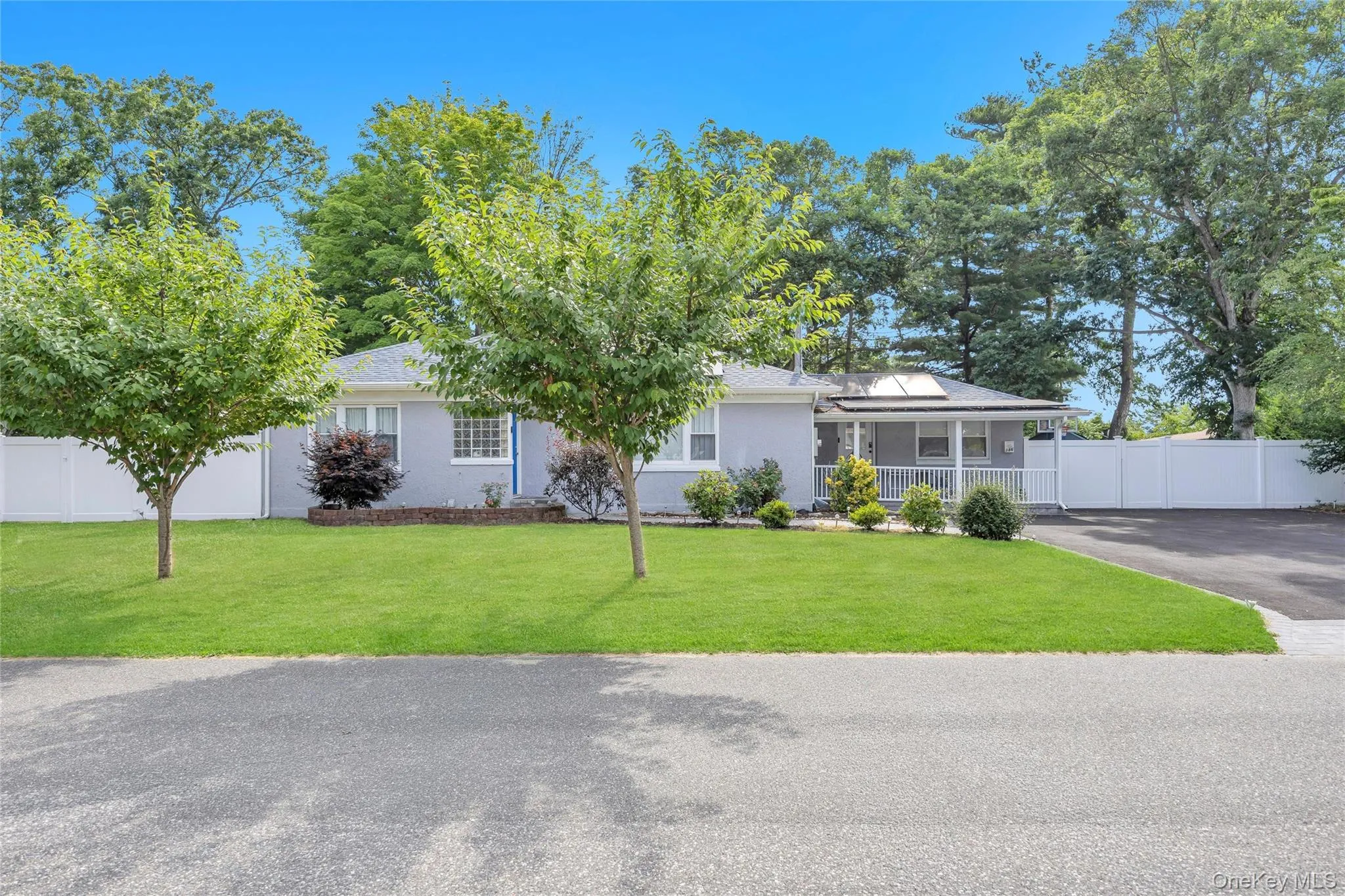 186 4th Street, Babylon, NY, 4 Bedrooms Bedrooms, 7 Rooms Rooms,3 BathroomsBathrooms,Residential,For Rent,4th,0,1021386 186 4th Street, Babylon, NY, 4 Bedrooms Bedrooms, 7 Rooms Rooms,3 BathroomsBathrooms,Residential,For Rent,4th,0,1021386