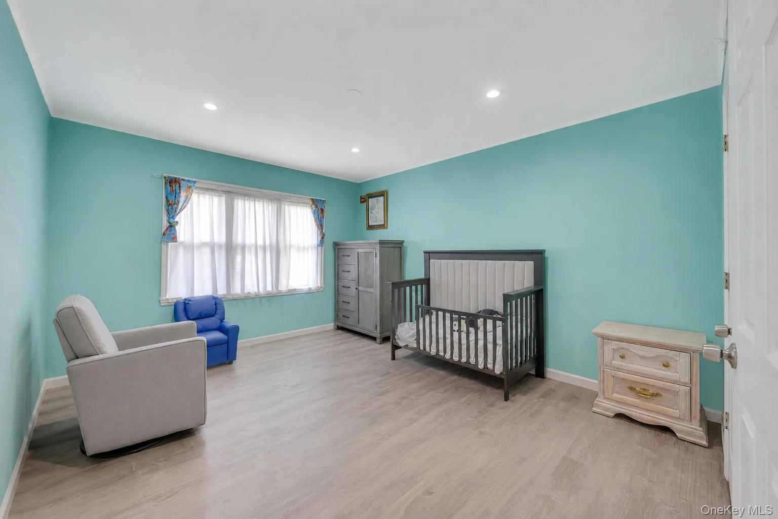 186 4th Street, Babylon, NY, 4 Bedrooms Bedrooms, 7 Rooms Rooms,3 BathroomsBathrooms,Residential,For Rent,4th,0,1021386 186 4th Street, Babylon, NY, 4 Bedrooms Bedrooms, 7 Rooms Rooms,3 BathroomsBathrooms,Residential,For Rent,4th,0,1021386