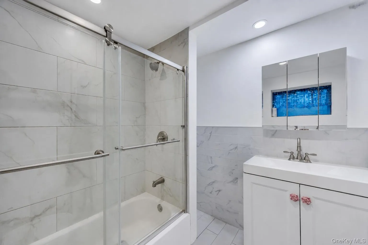 186 4th Street, Babylon, NY, 4 Bedrooms Bedrooms, 7 Rooms Rooms,3 BathroomsBathrooms,Residential,For Rent,4th,0,1021386 186 4th Street, Babylon, NY, 4 Bedrooms Bedrooms, 7 Rooms Rooms,3 BathroomsBathrooms,Residential,For Rent,4th,0,1021386