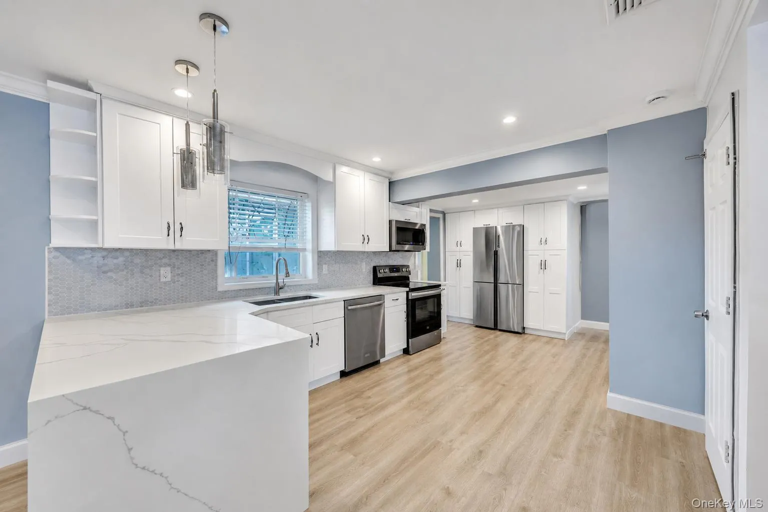 186 4th Street, Babylon, NY, 4 Bedrooms Bedrooms, 7 Rooms Rooms,3 BathroomsBathrooms,Residential,For Rent,4th,0,1021386 186 4th Street, Babylon, NY, 4 Bedrooms Bedrooms, 7 Rooms Rooms,3 BathroomsBathrooms,Residential,For Rent,4th,0,1021386