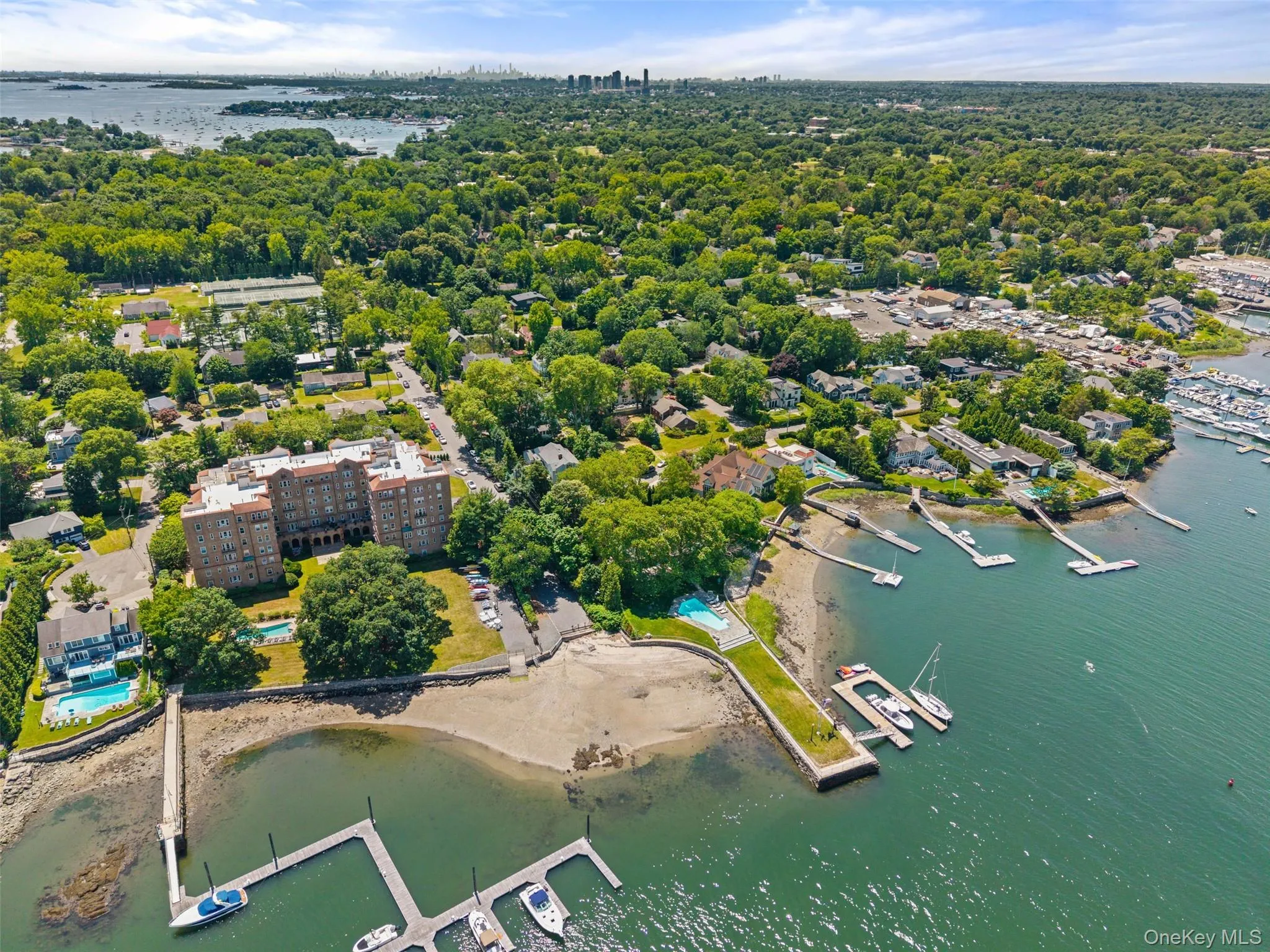 819 The Crescent, Mamaroneck, NY, ,Land,For Rent,The,0,1021390 819 The Crescent, Mamaroneck, NY, ,Land,For Rent,The,0,1021390