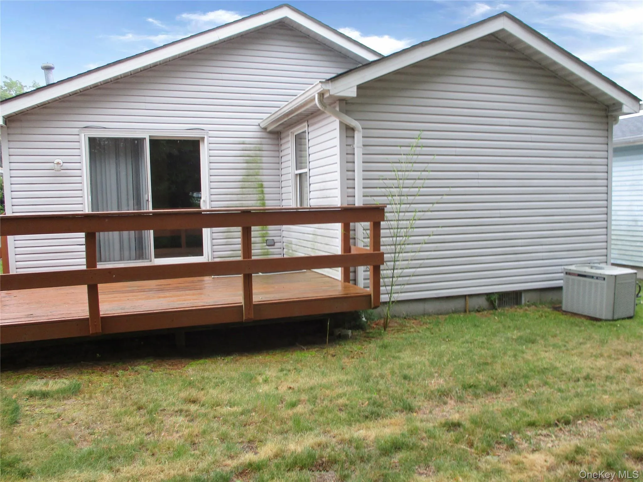 5131 Village Circle, Brookhaven, NY, 2 Bedrooms Bedrooms, 6 Rooms Rooms,1 BathroomBathrooms,Residential,For Rent,Village,0,1021408 5131 Village Circle, Brookhaven, NY, 2 Bedrooms Bedrooms, 6 Rooms Rooms,1 BathroomBathrooms,Residential,For Rent,Village,0,1021408