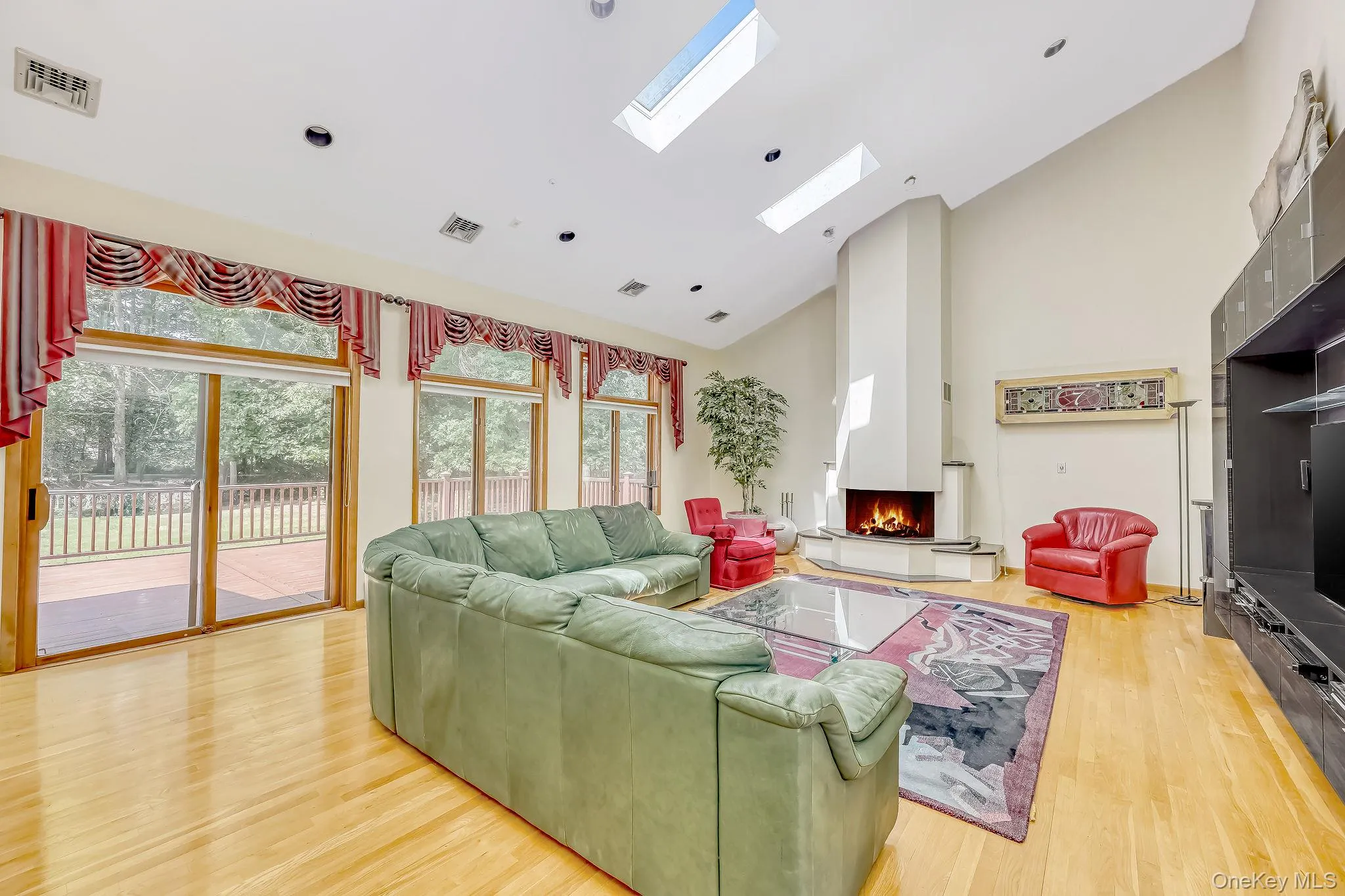 5 Zeck Court, Ramapo, NY, 5 Bedrooms Bedrooms, 10 Rooms Rooms,3 BathroomsBathrooms,Residential,For Rent,Zeck,0,1021410 5 Zeck Court, Ramapo, NY, 5 Bedrooms Bedrooms, 10 Rooms Rooms,3 BathroomsBathrooms,Residential,For Rent,Zeck,0,1021410